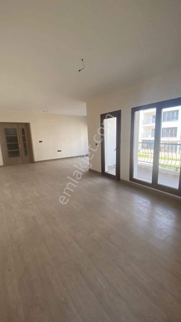 Adana Sarıçam Buruk Tokilerde Kiralık 3+1 Fırsat Aylık Doğalgaz Kombili Kiralık Daire