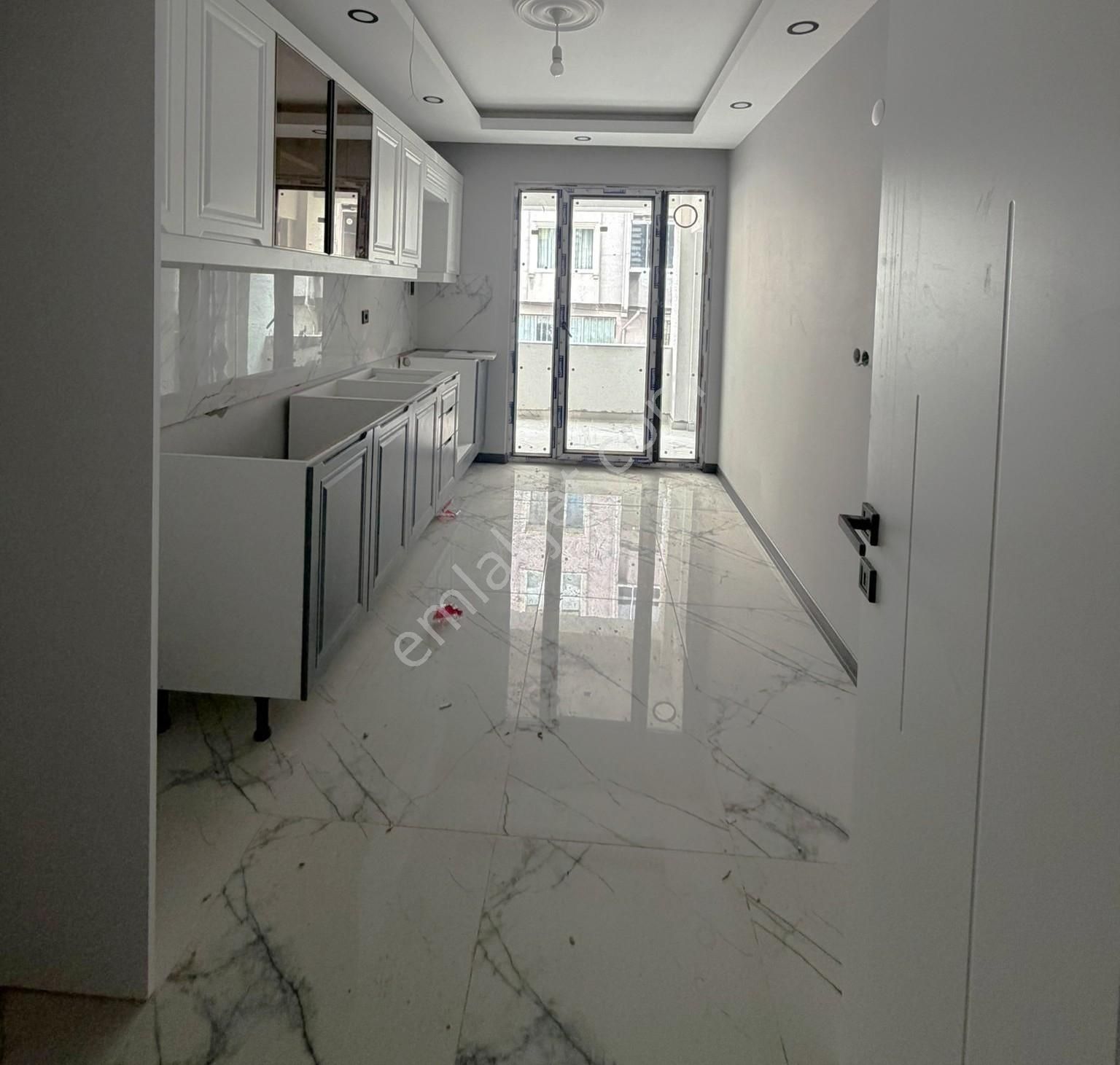 Reşadiye Mah. Sıfır 2+1 100m2 Satılık Lüks Daire Ara Kat - Görsel 11
