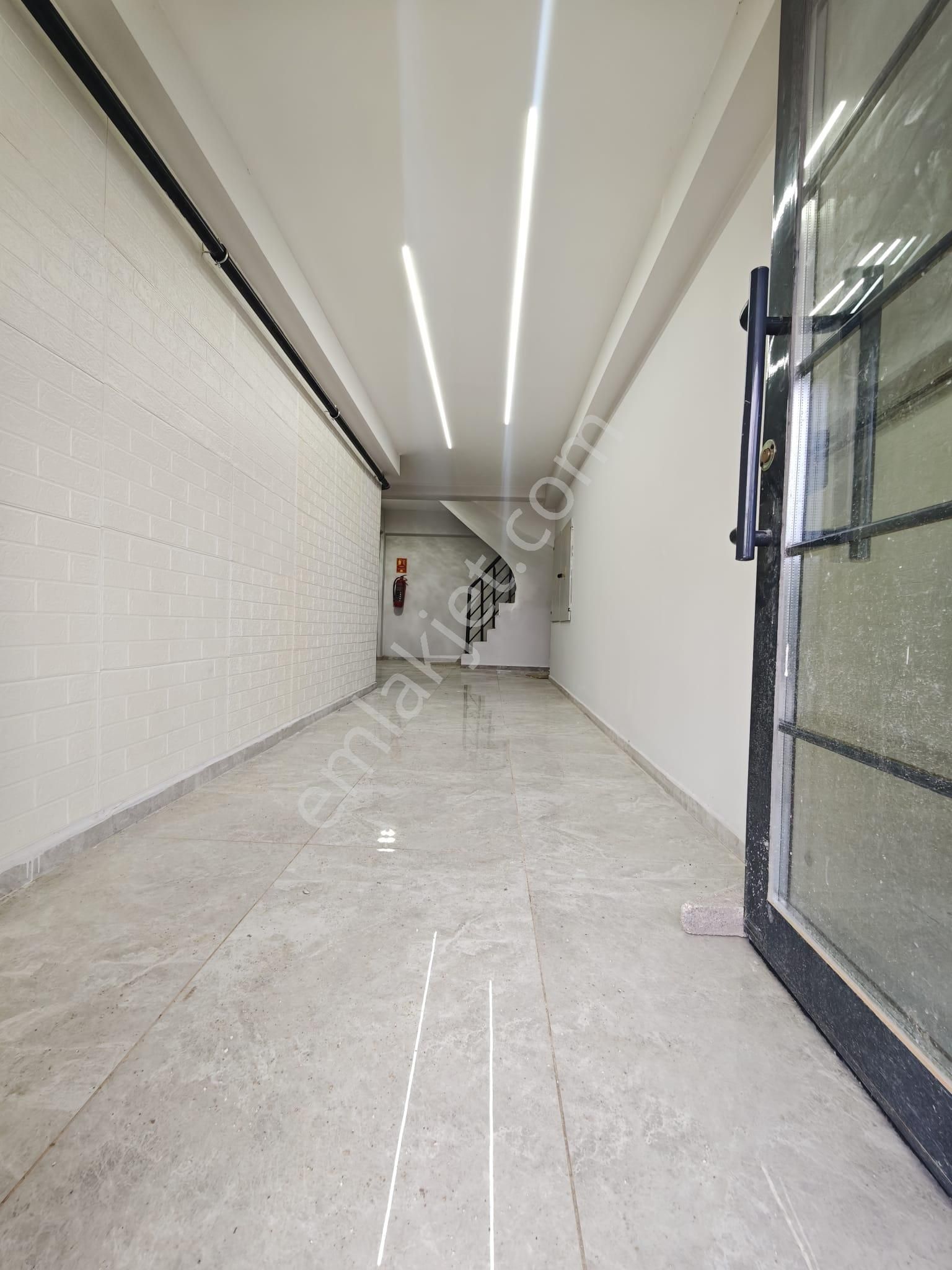 Vizyon Gayrimenkul'den Cumhuriyet'te 2+1 90 M2 Yerden Isıtmalı - Görsel 4