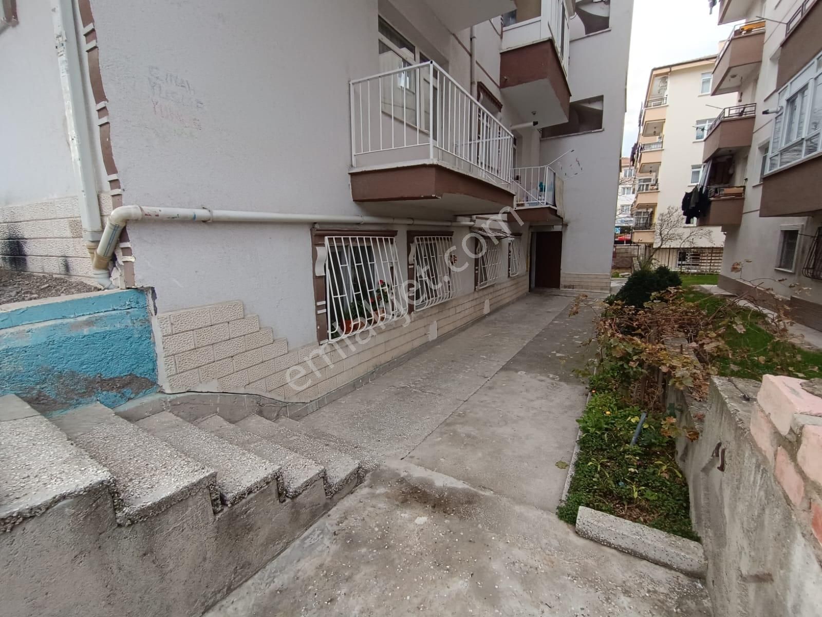 Mç Emlak'tan Maraşal Çakmak Mahallesin'de 3+1 Satılık Daire - Görsel 26