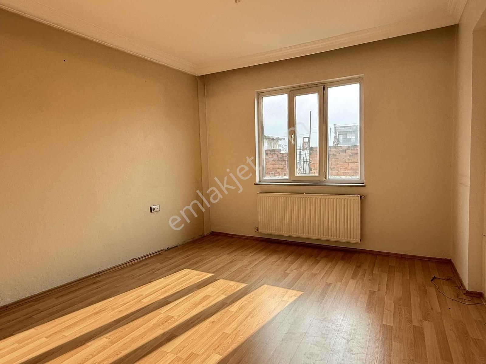Vatan Mahallesinde Merkezi Konumda 2+1 Çift Cephe Kiralık Daire - Görsel 13