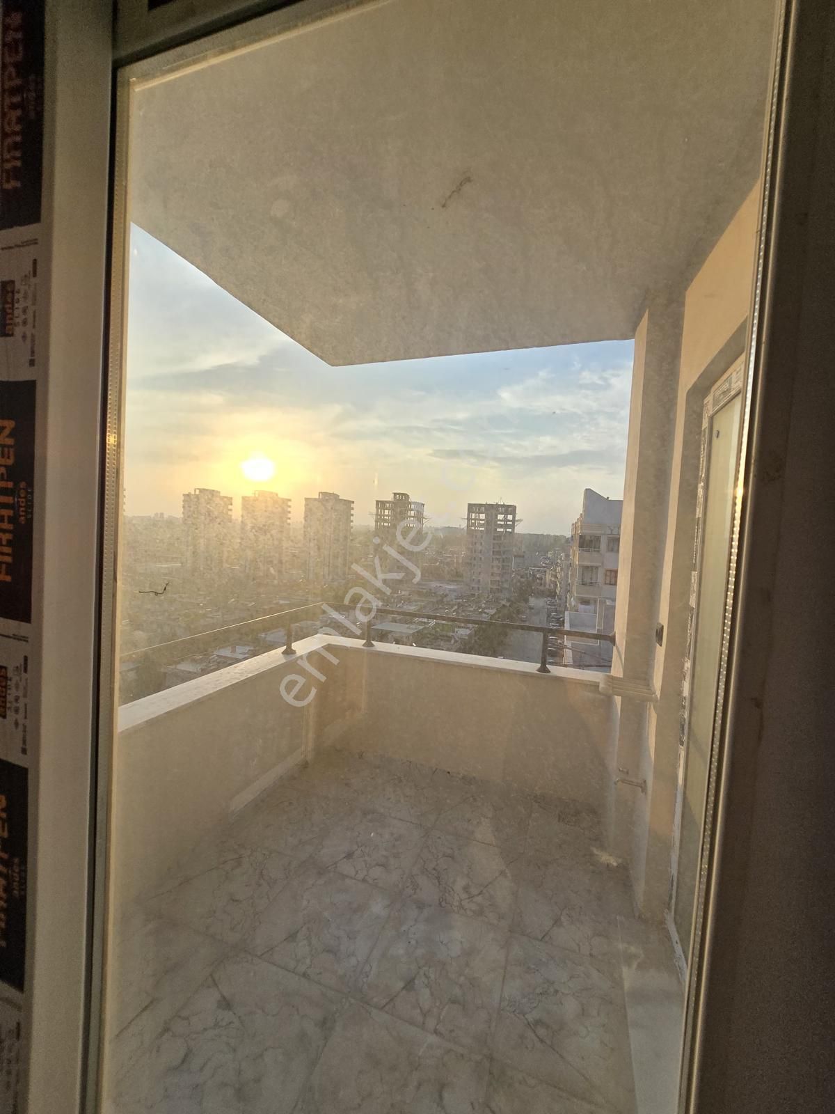 Adana Yüreğir Doğalgazlı Sıfır Ptt Bulvar Üzeri Şehir Hastanesine Yüreğir Devlete Yakın Kiralık 3+1 - Görsel 2