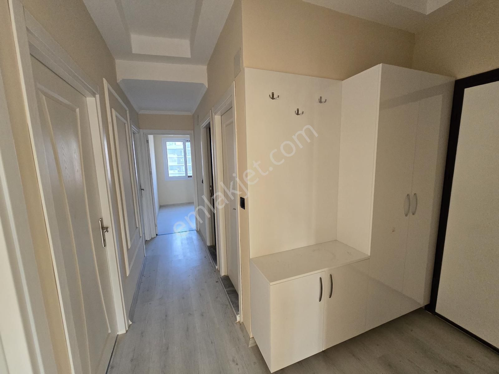 Adana Yüreğir Doğalgazlı Sıfır Ptt Bulvar Üzeri Şehir Hastanesine Yüreğir Devlete Yakın Kiralık 3+1 - Görsel 11