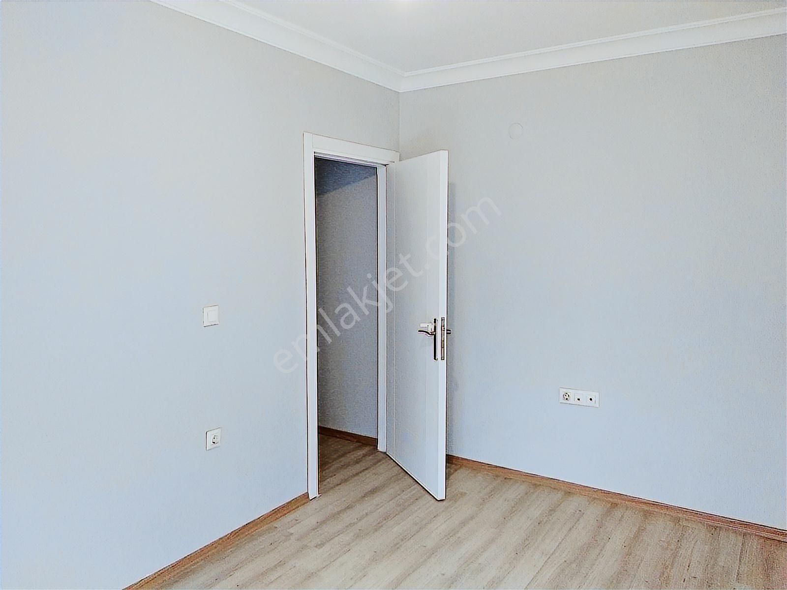 23 Nisan Da Yatırımlık Uygun Fiyat 2+1 Bahçe Katı Daire - Görsel 21