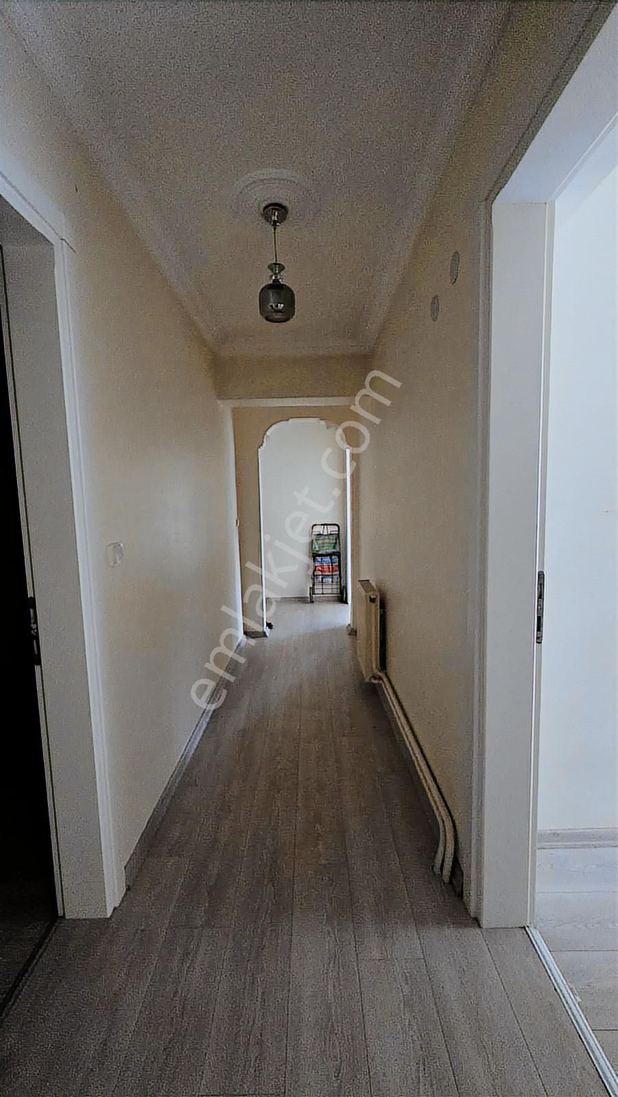 Ordu Caddesi Üzerinde Kiralık Geniş 3+1 Daire - Görsel 21