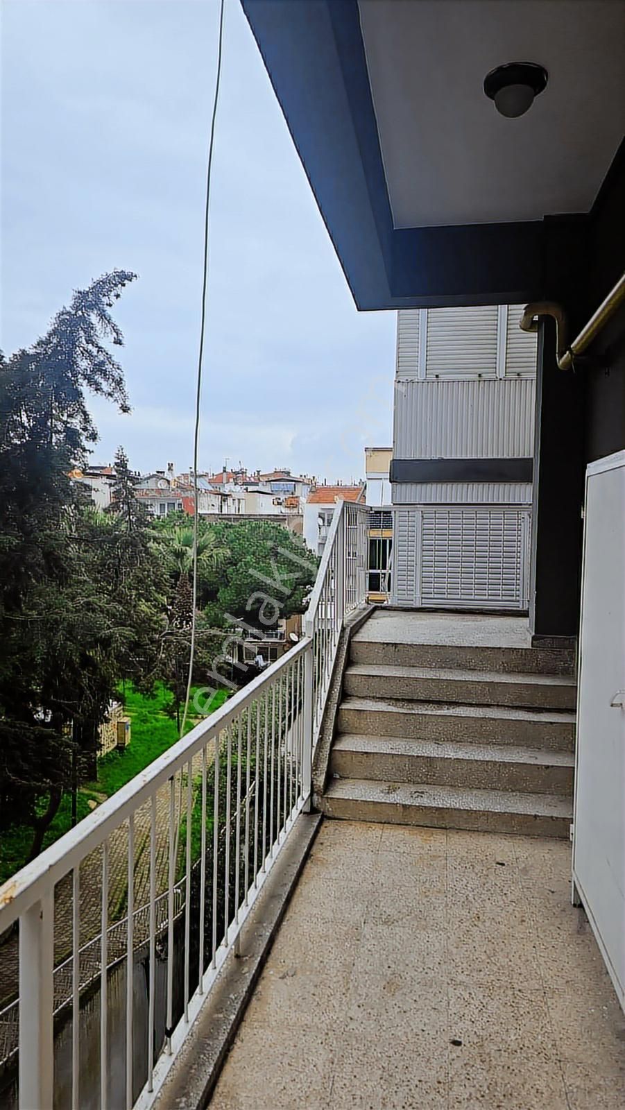 Ordu Caddesi Üzerinde Kiralık Geniş 3+1 Daire - Görsel 15