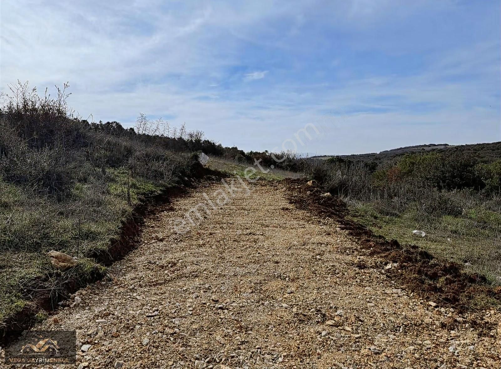 Söğütpınar'da Satılık Köyiçi İmarlı Arsa - Görsel 20