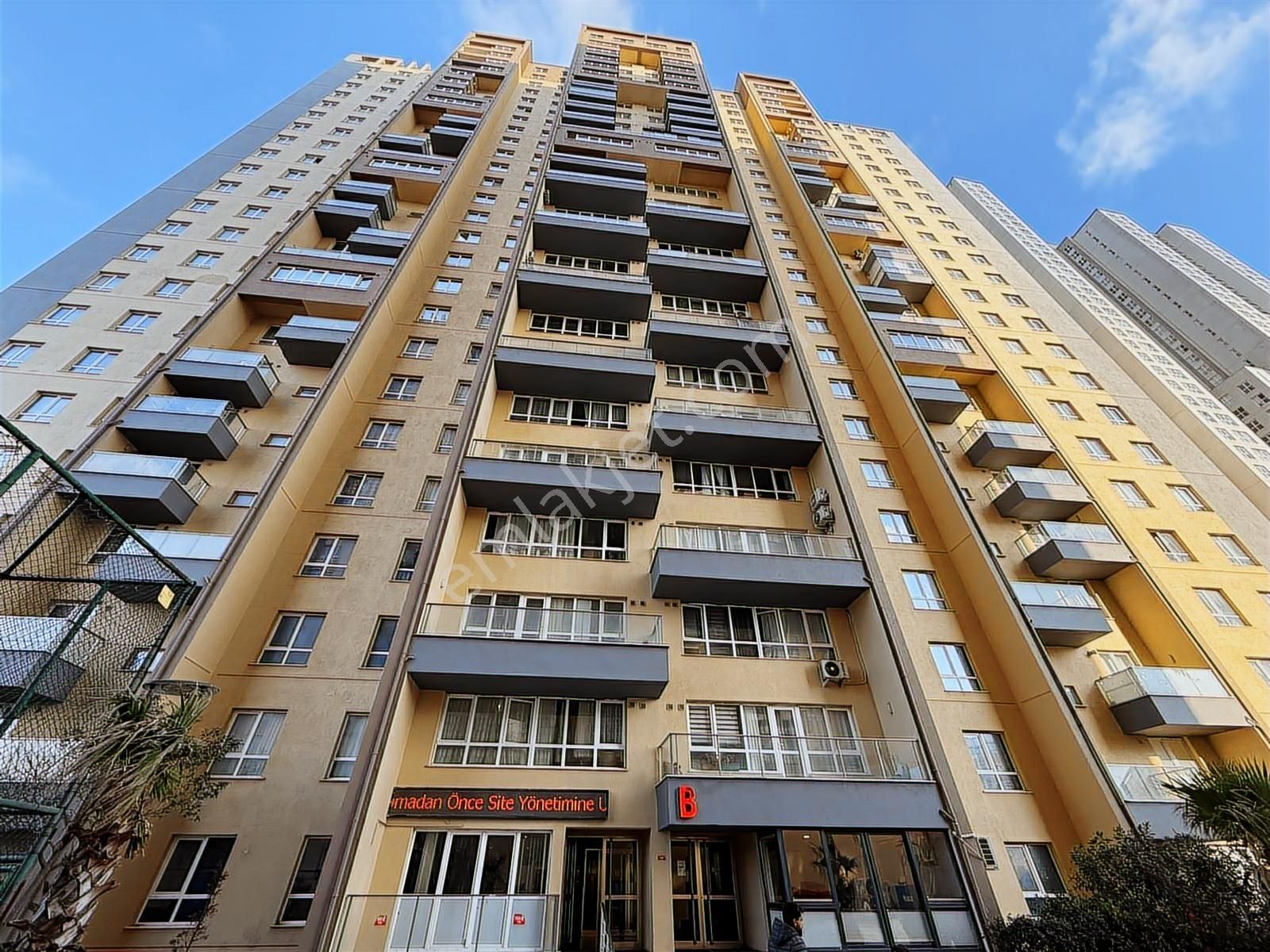 Hane Plus Sitesi'de 1+1 Eşyalı Peyzaj Cephe Masrafsız Daire