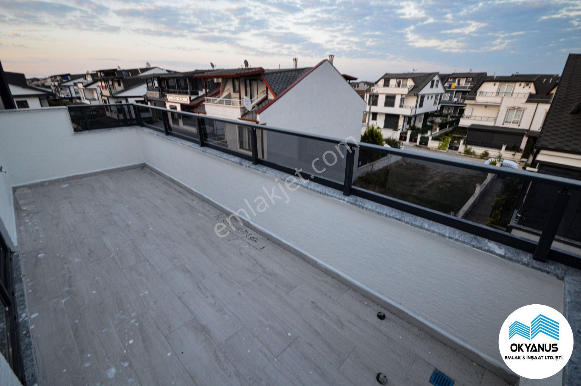 Sakarya Kocaali'de Ulaşımı Kolay Havuzlu 3+1 Villa - Görsel 5