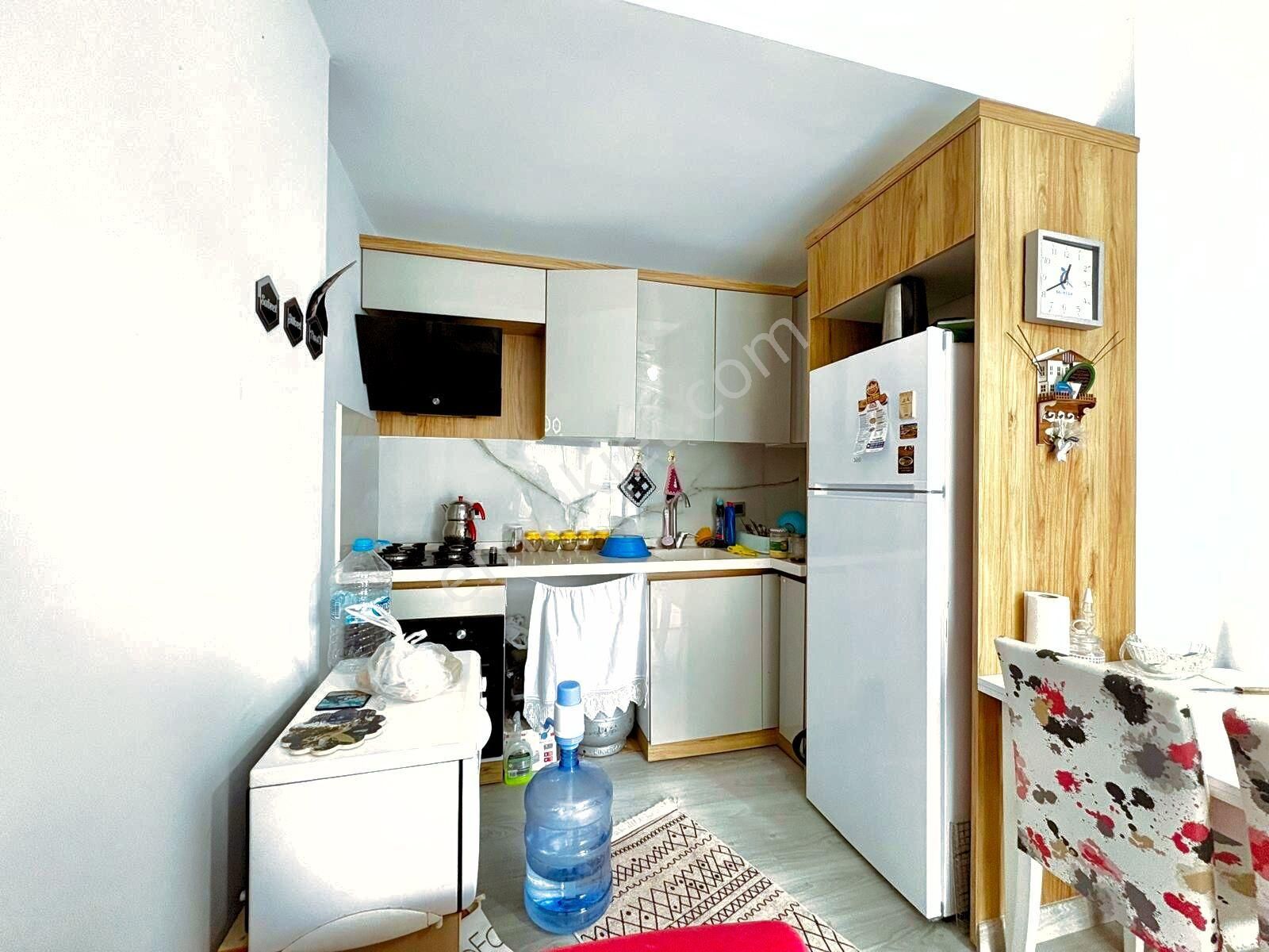 🛑🛑aktif'ten Akçay'da Satılık Full Eşyalı Arakat Otoparklı 1+1 Geniş Daire - Görsel 3