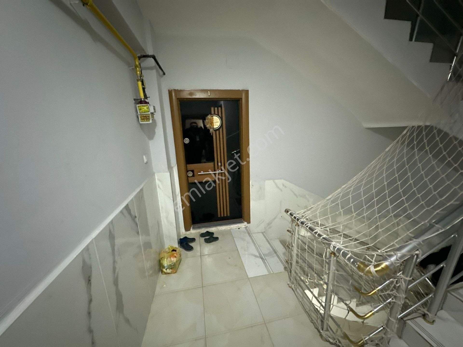 Akev Gayrimenkul'den Batıkent'de Cadde Üstü 3+1 Daire - Görsel 7