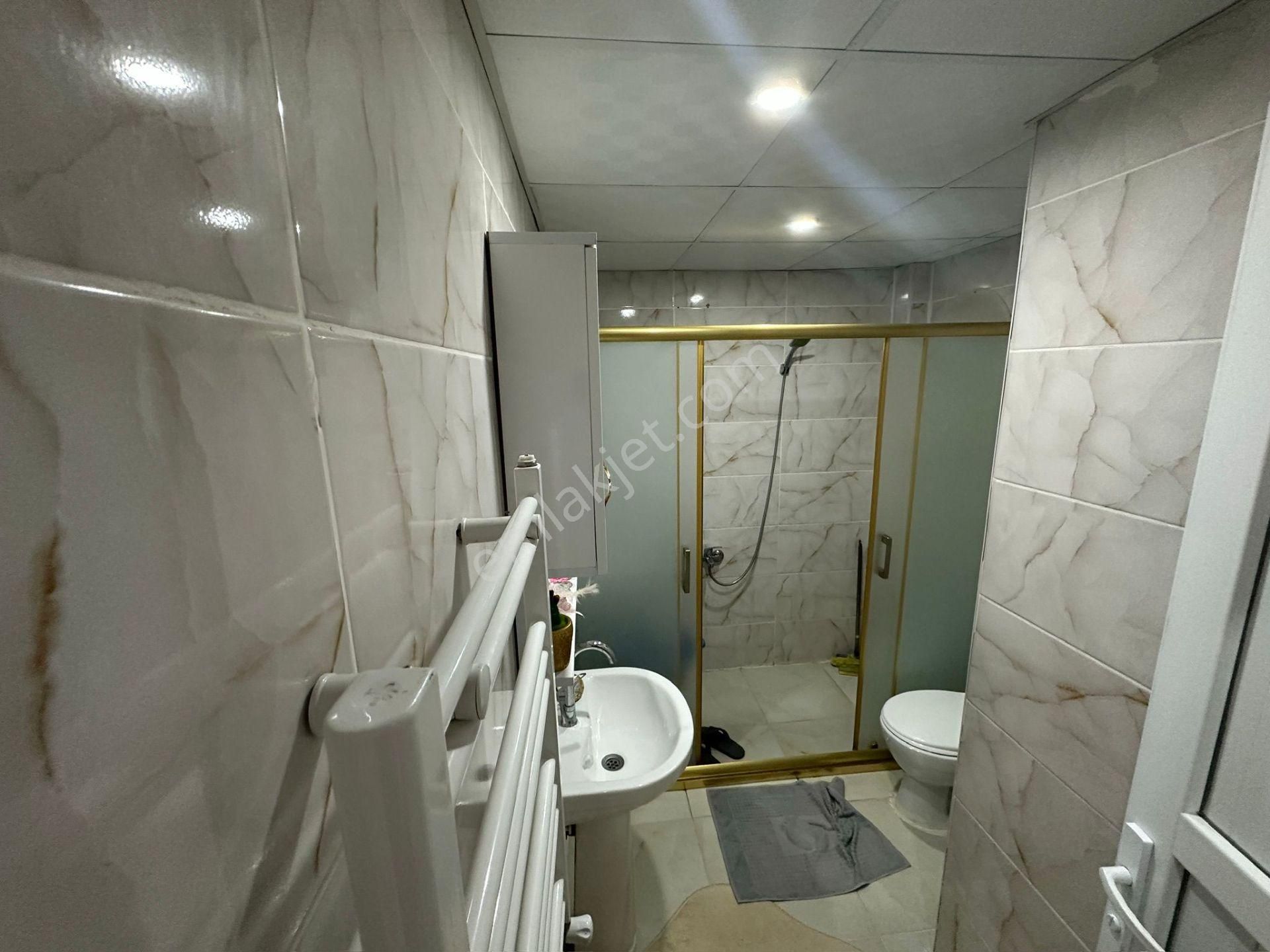 Akev Gayrimenkul'den Batıkent'de Cadde Üstü 3+1 Daire - Görsel 25