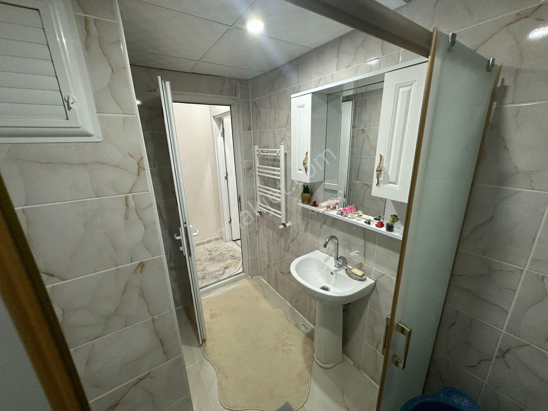 Akev Gayrimenkul'den Batıkent'de Cadde Üstü 3+1 Daire - Görsel 24