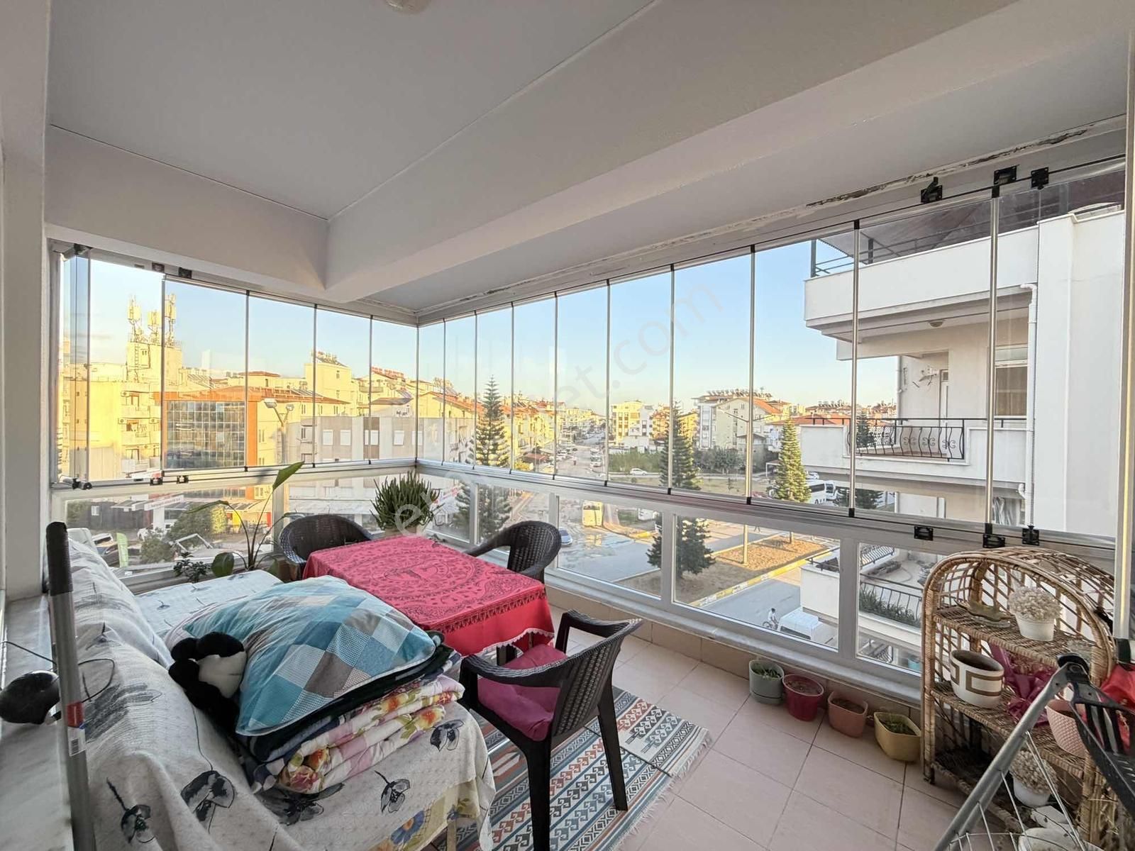 Örnek Mh 160m² 3+1 Yenilenmiş Teraslı 3. Kat Satılık Daire - Görsel 6