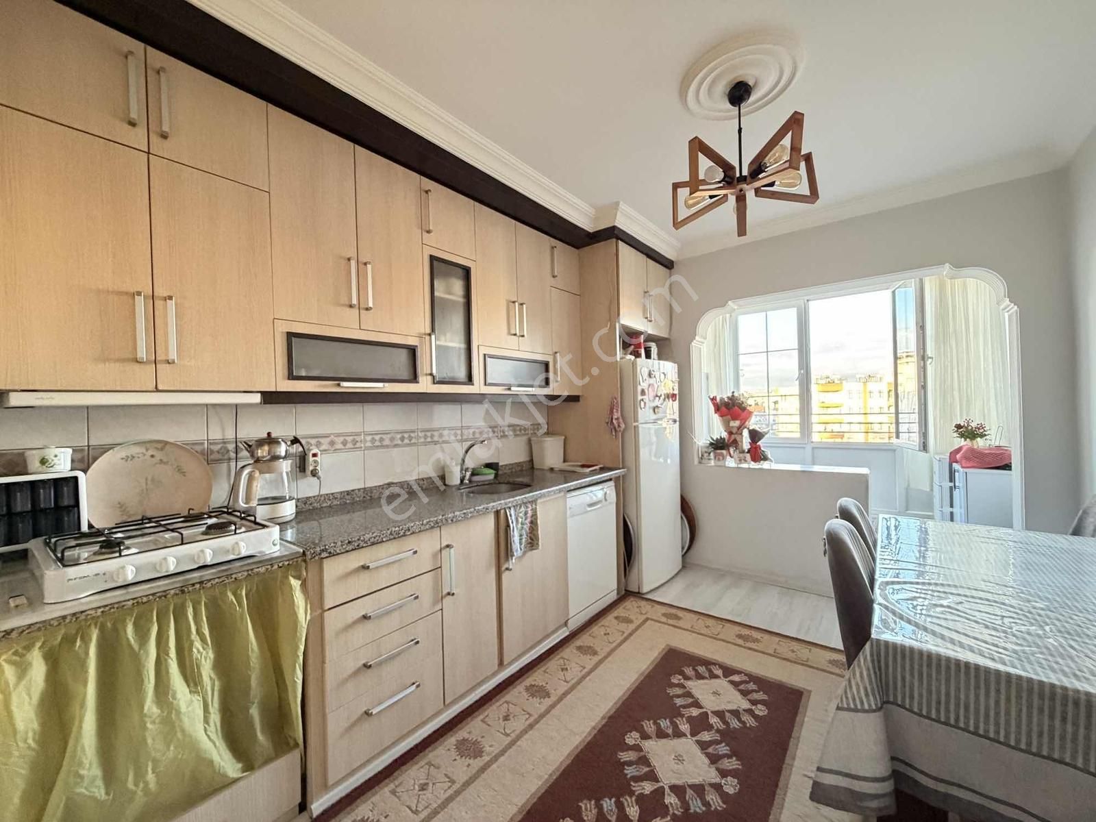 Örnek Mh 160m² 3+1 Yenilenmiş Teraslı 3. Kat Satılık Daire - Görsel 7