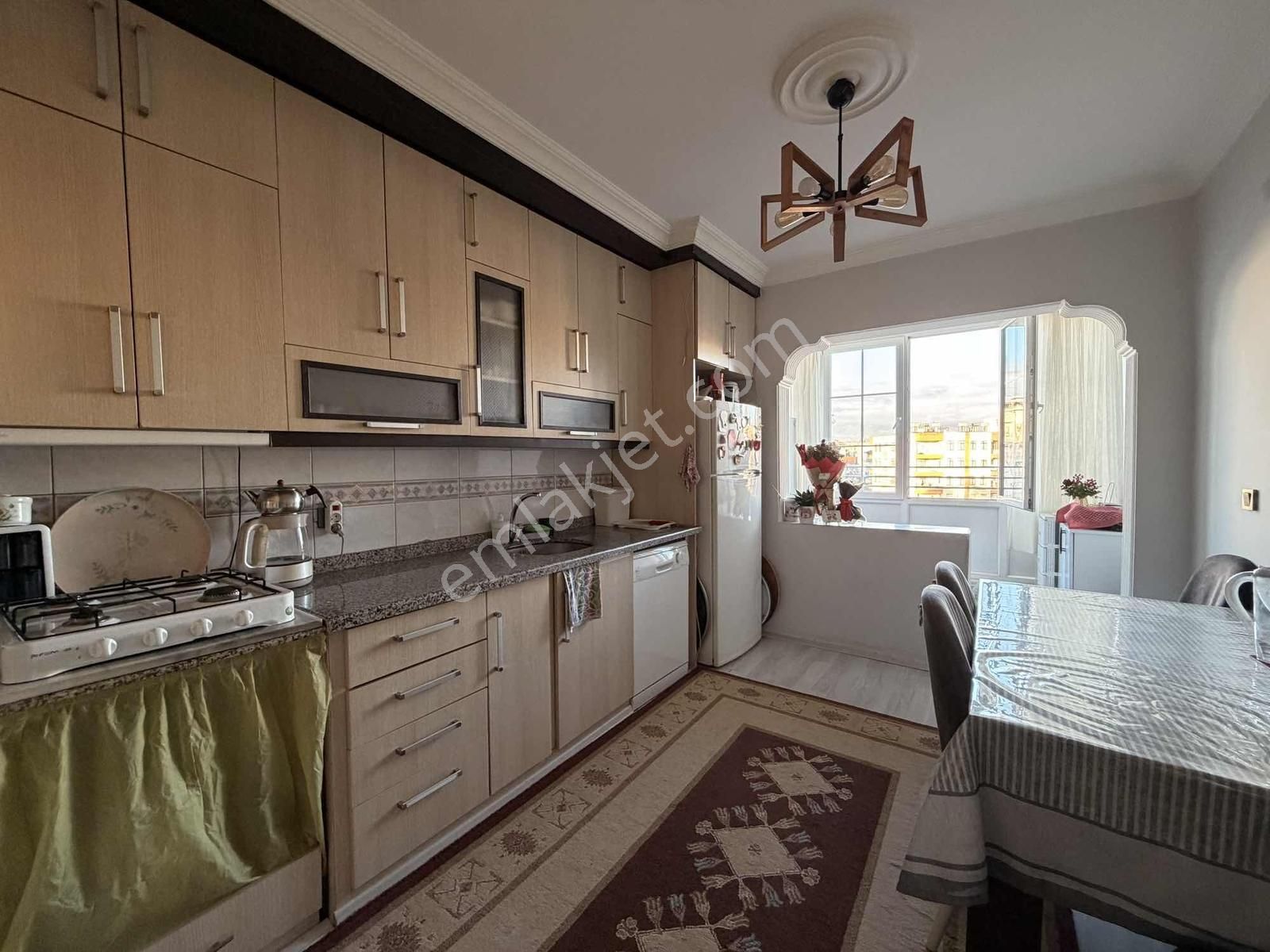 Örnek Mh 160m² 3+1 Yenilenmiş Teraslı 3. Kat Satılık Daire - Görsel 8