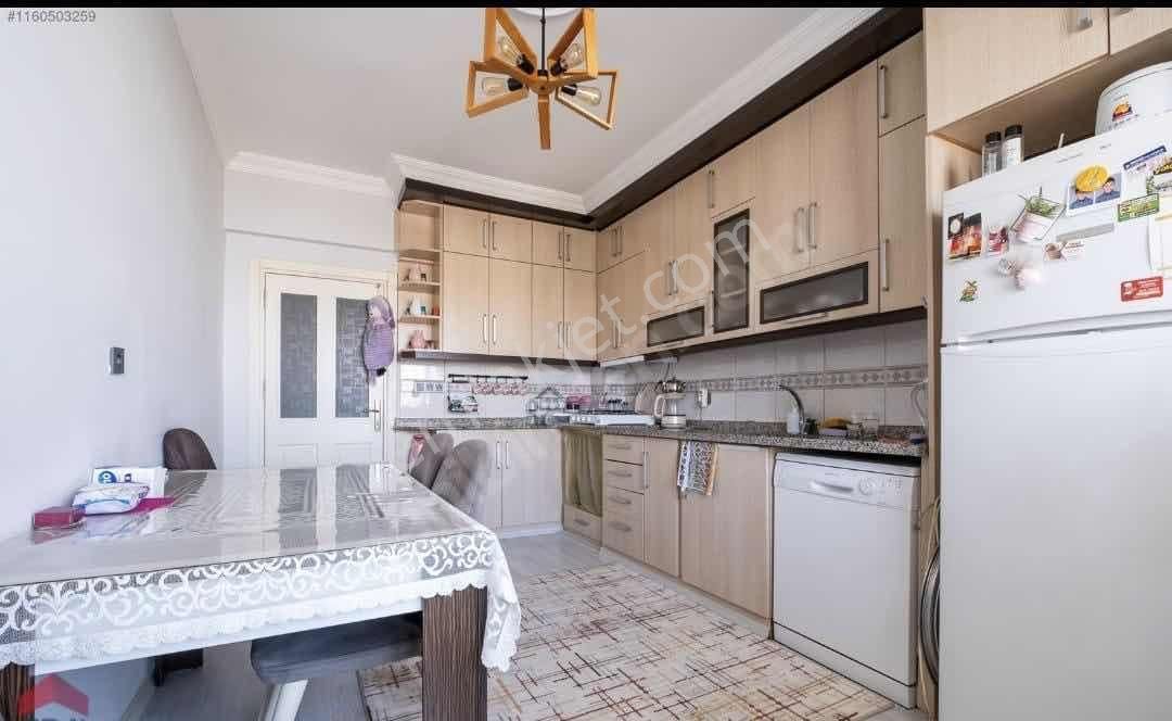 Örnek Mh 160m² 3+1 Yenilenmiş Teraslı 3. Kat Satılık Daire - Görsel 22