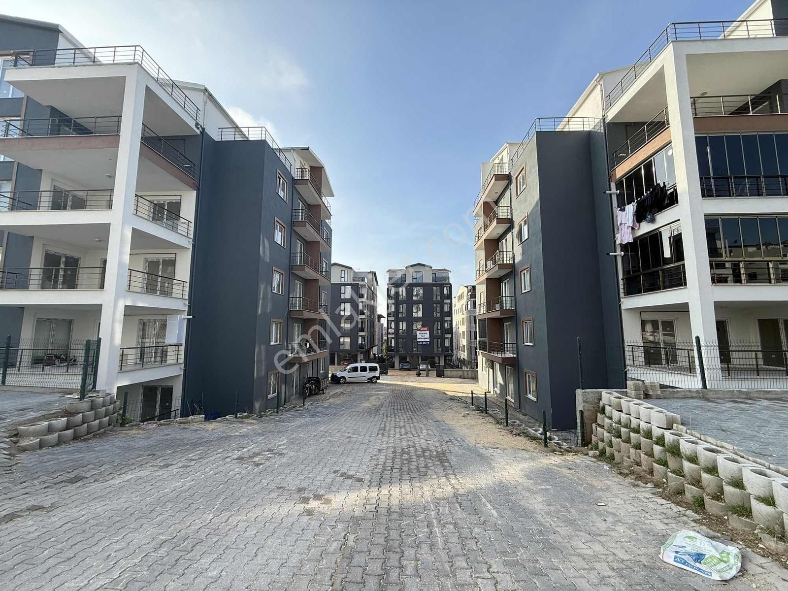 Nilüfer Akçalarda Satılık 3+1 Havuzlu Daire - Görsel 3