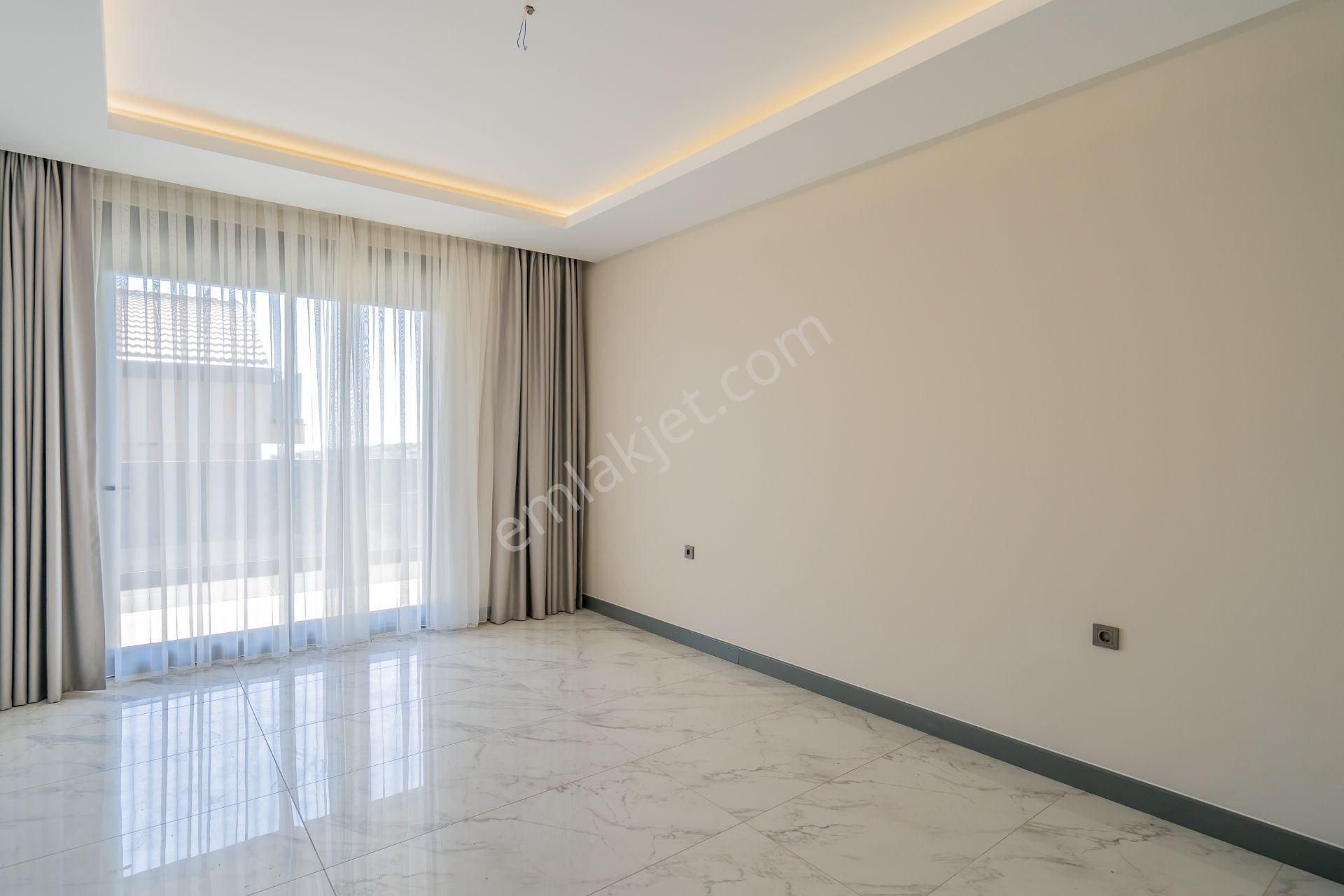 Alanya Tepe’de Deniz & Doğa Manzaralı 4+1 Bahçe Dubleks - Görsel 24