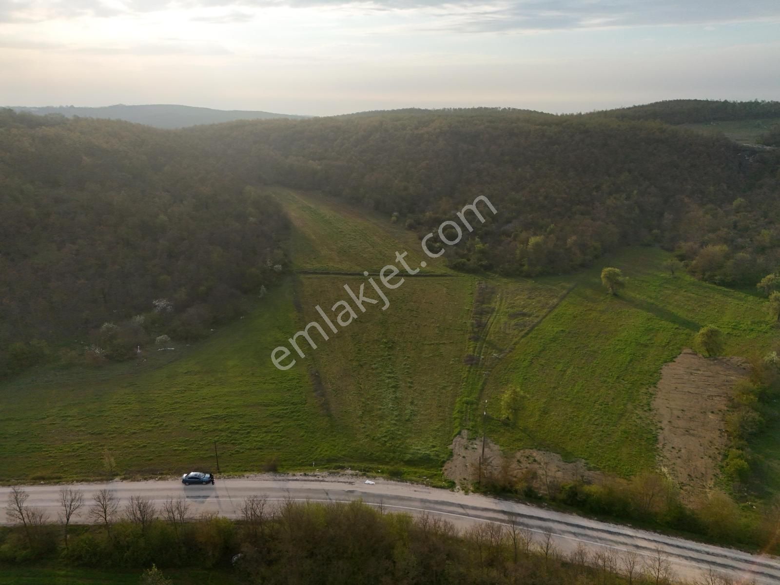 Civanoğlundan Nilüfer Unçukur 'unda Satılık Arazi Asfalt'a Cephe