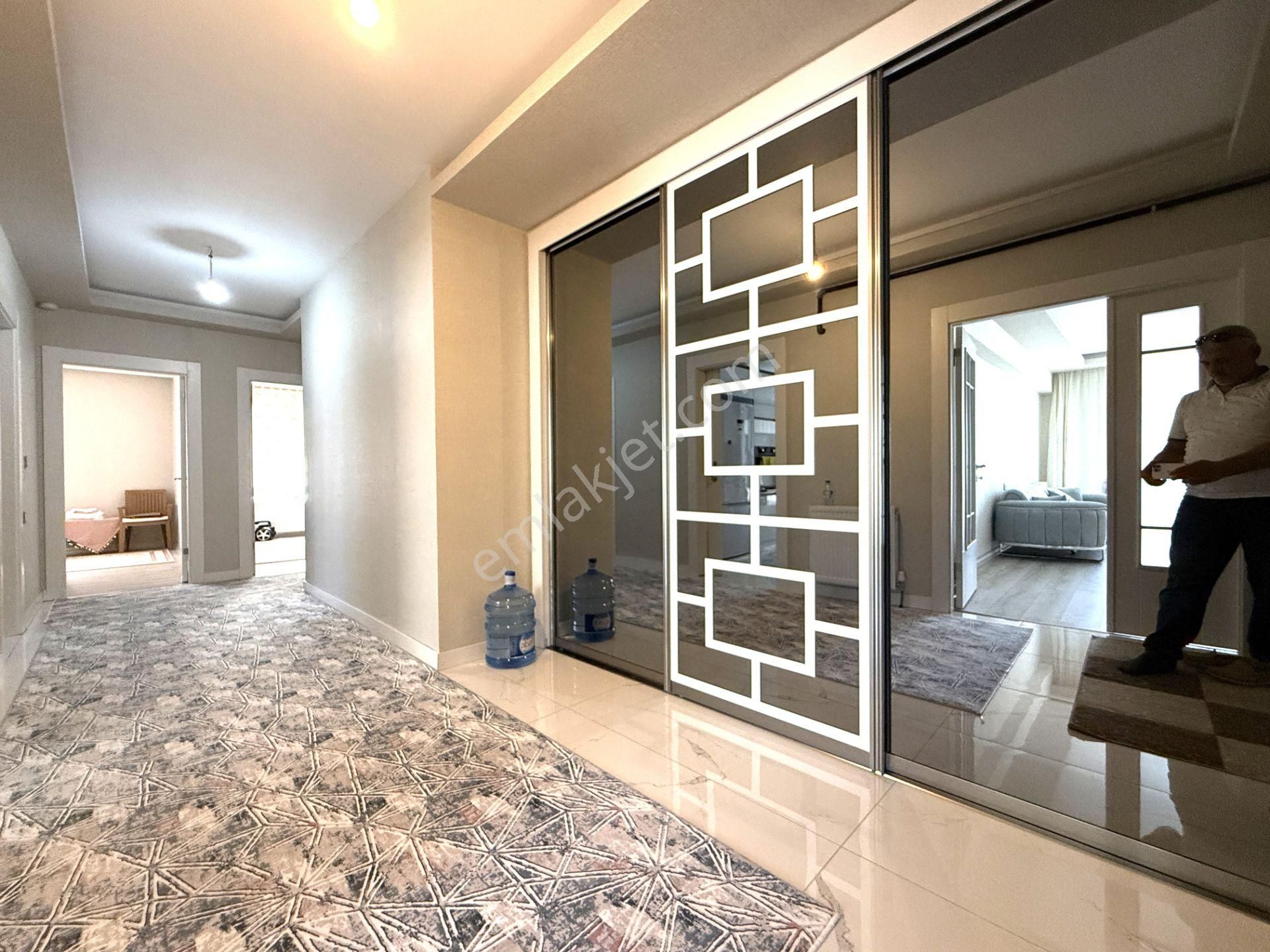 Kalecik Emlak'tan Teras Balkonlu Giyinme O.asansörlü 4+1 190m² Daire - Görsel 21