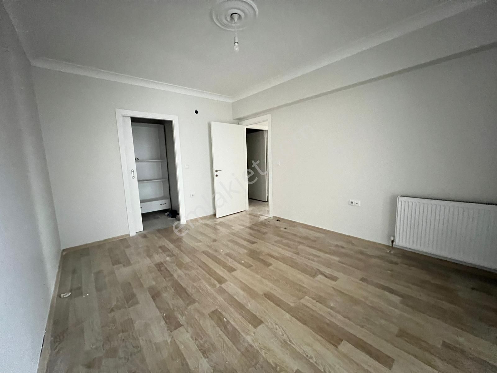 Engin Emlak'tan Pursaklar Saray'da G. Odalı 3+1 Site Dairesi - Görsel 18