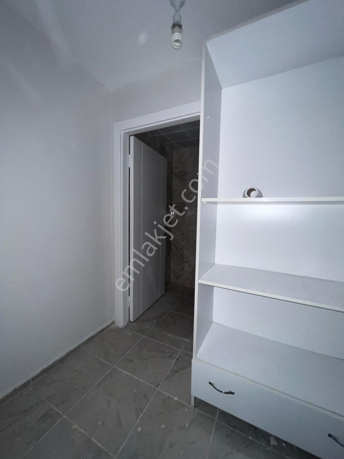 Engin Emlak'tan Pursaklar Saray'da G. Odalı 3+1 Site Dairesi - Görsel 19