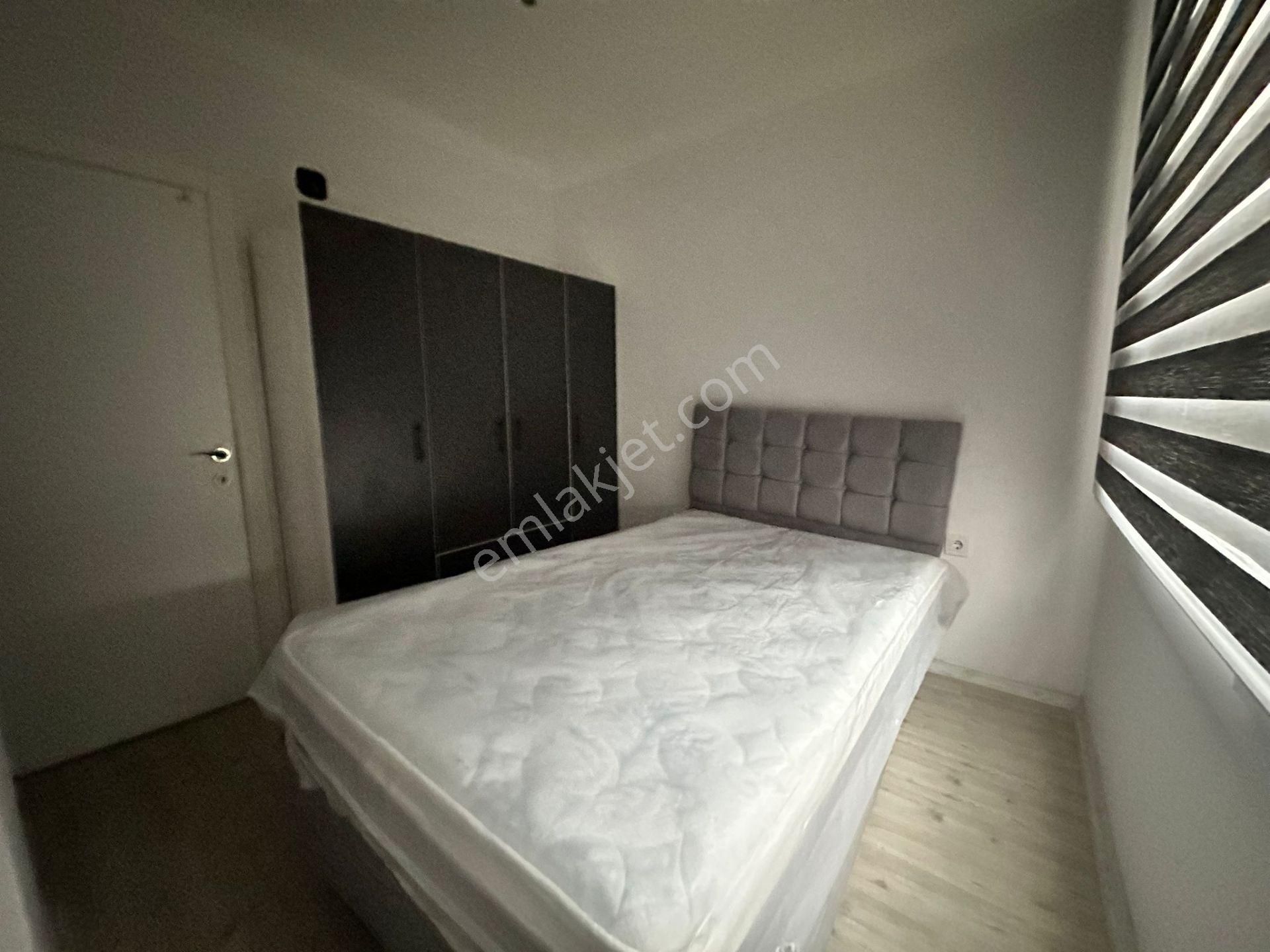 Adana Sarıçamda Çarkıparede 1+1 Eşyaları Sıfır Kiralık Fırsat Daire - Görsel 8