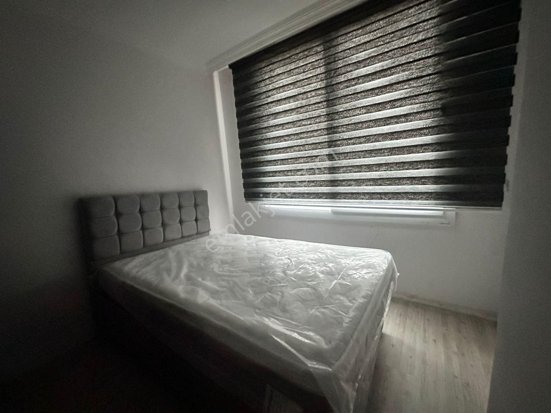 Adana Sarıçamda Çarkıparede 1+1 Eşyaları Sıfır Kiralık Fırsat Daire - Görsel 2