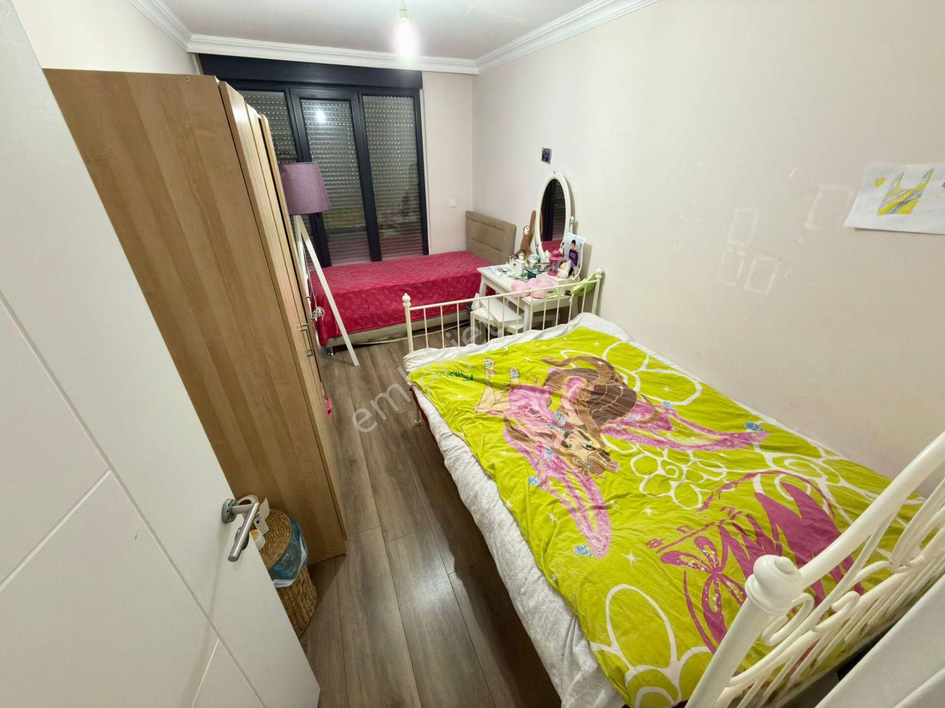 Sadece Yükselde Kazdağları Manzaralı Kapalı Garajlı Köşe 2+1 - Görsel 22