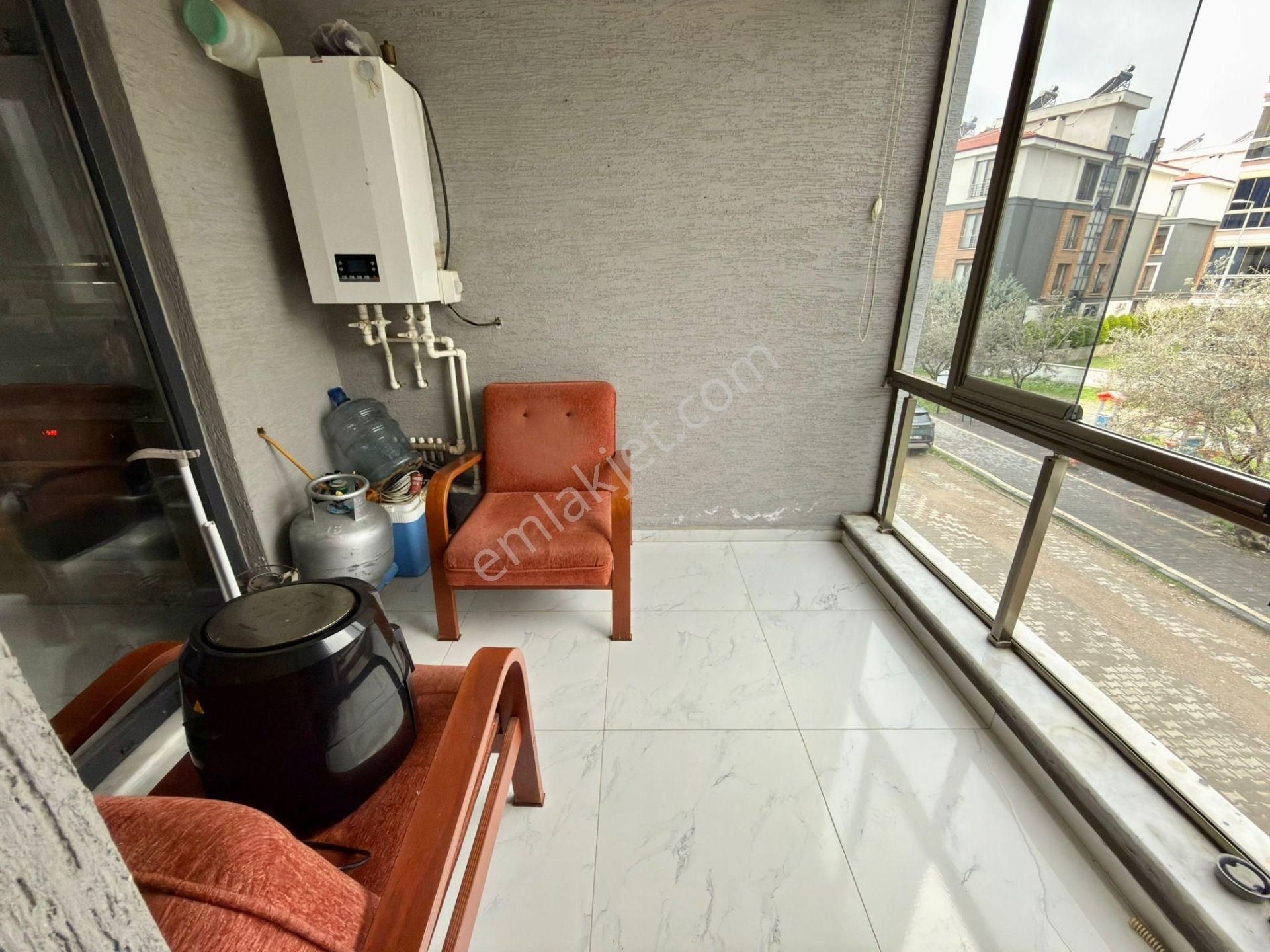 Sadece Yükselde Kazdağları Manzaralı Kapalı Garajlı Köşe 2+1 - Görsel 12