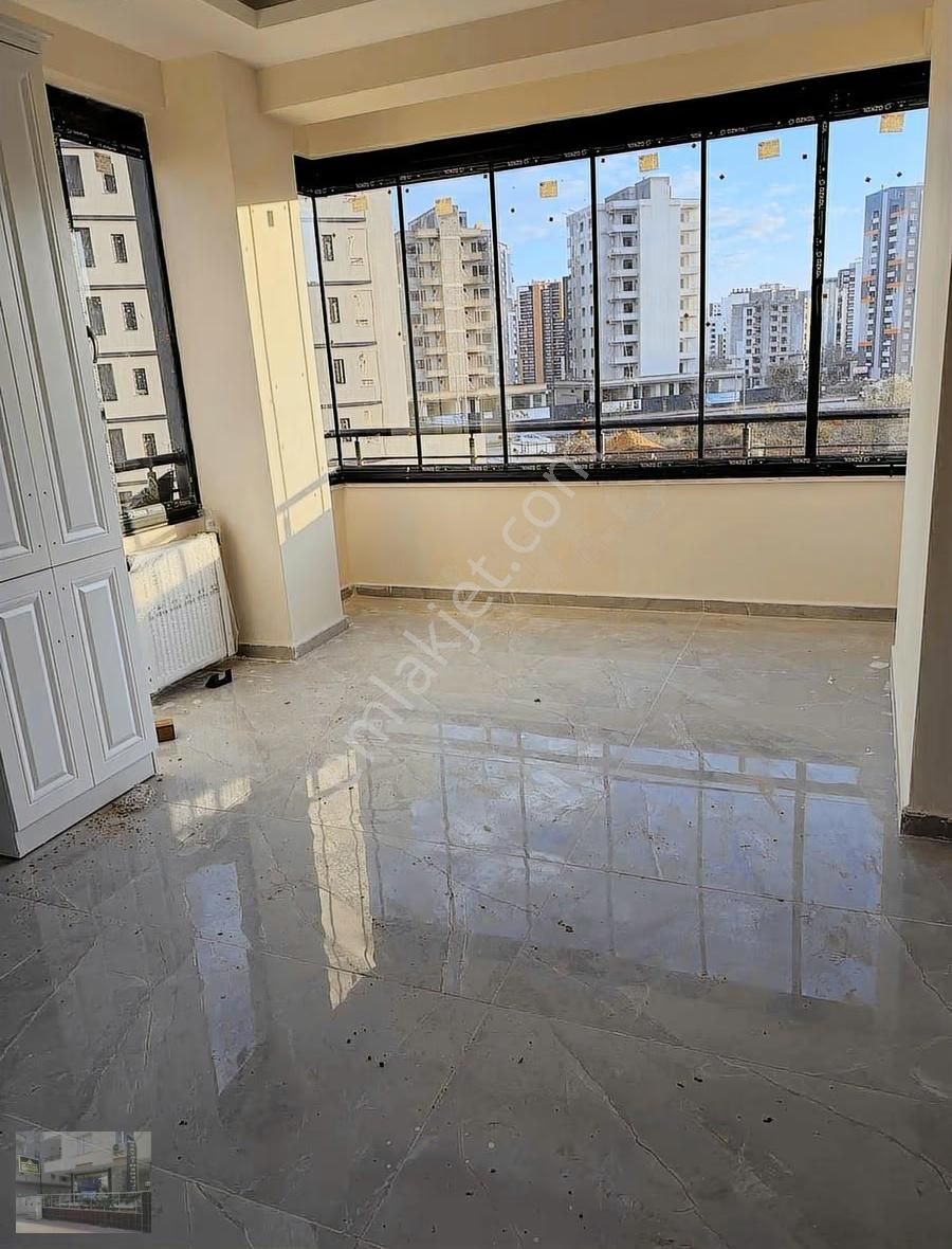 Mersin Mezitli Kuyuluk'ta 3+1 Doğalgazlı Satılık Sıfır Daire