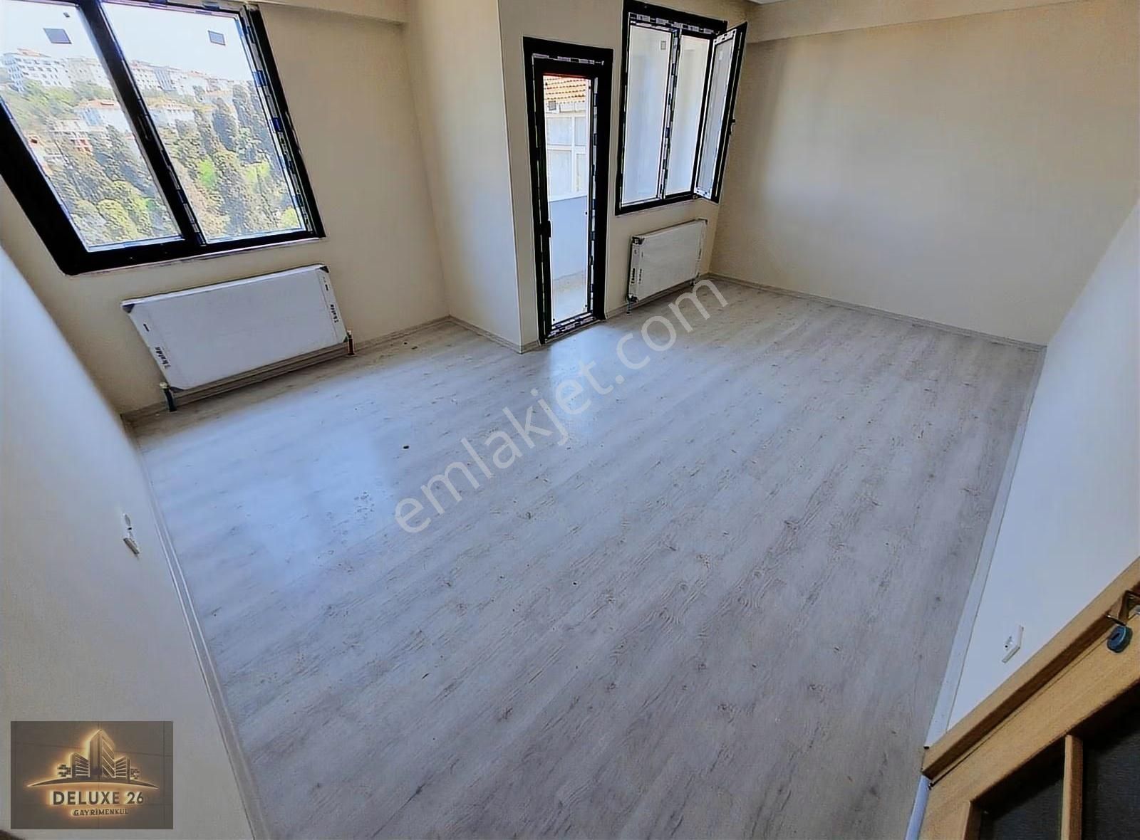 Deluxe 26 ' Dan Yeni Binada Asansörlü Balkonlu 3+1 130 M2 Daire - Görsel 4