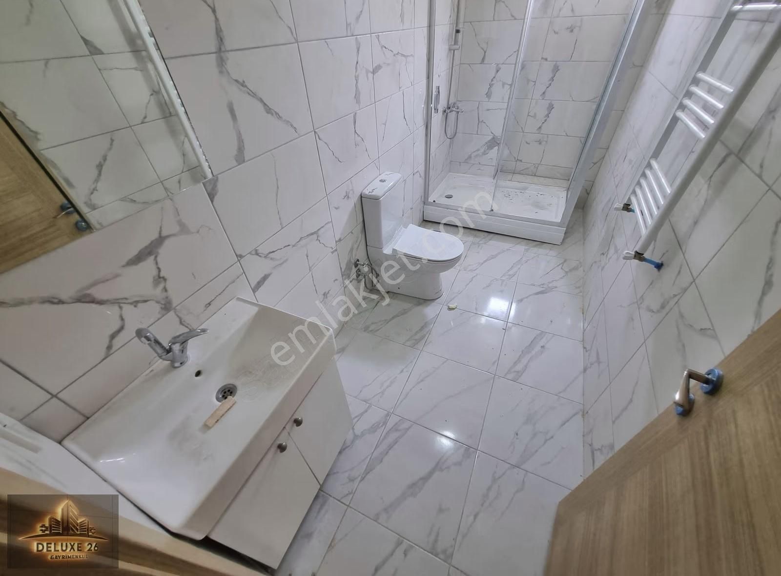 Deluxe 26 ' Dan Yeni Binada Asansörlü Balkonlu 3+1 130 M2 Daire - Görsel 11