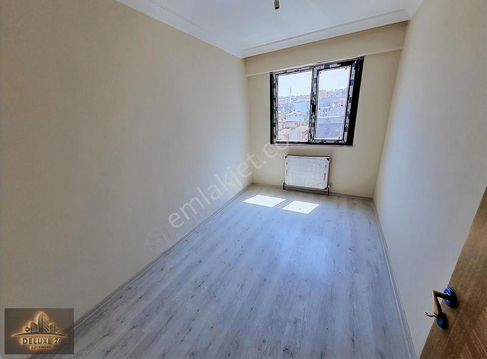 Deluxe 26 ' Dan Yeni Binada Asansörlü Balkonlu 3+1 130 M2 Daire - Görsel 18