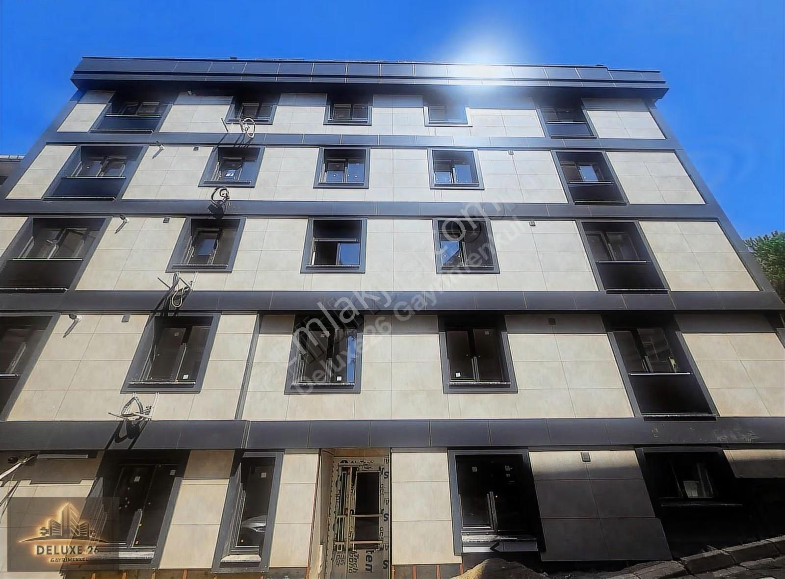 Deluxe 26 ' Dan Yeni Binada Bağlarbaşı Metroya 10 Dk 2+1 Fırsatt - Görsel 18