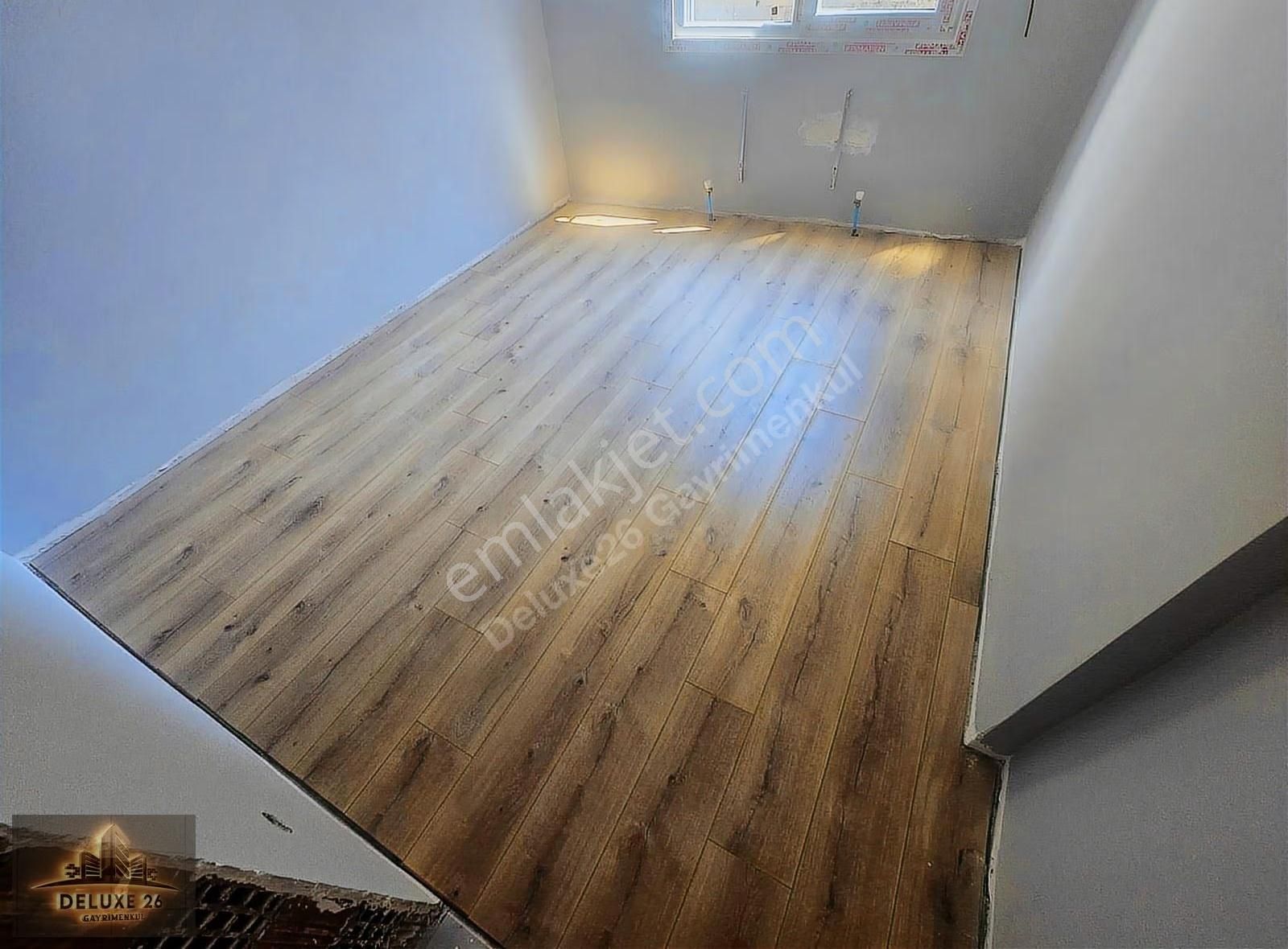 Deluxe 26 ' Dan Yeni Binada Bağlarbaşı Metroya 10 Dk 2+1 Fırsatt - Görsel 10