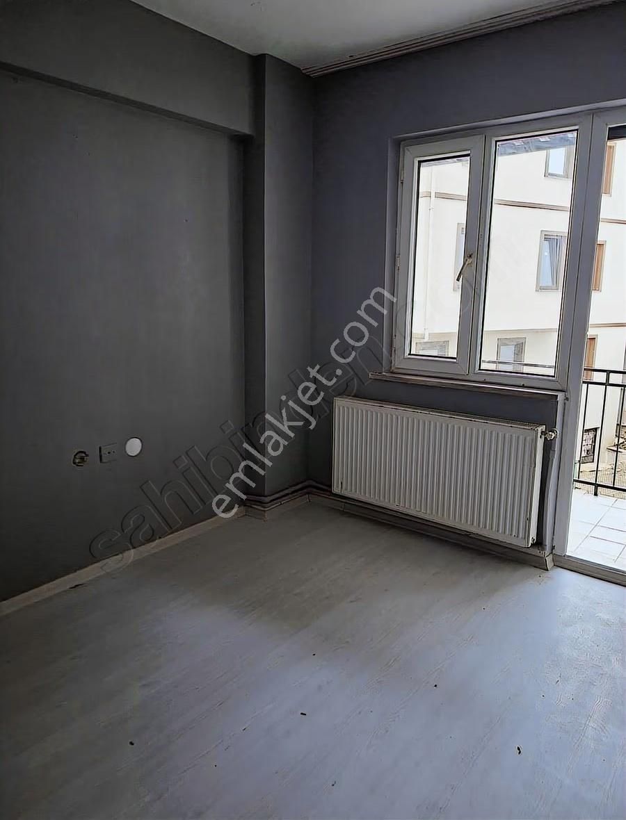 İstiklal Mahallesinde Temiz 2+1 Satılık Daire - Görsel 33