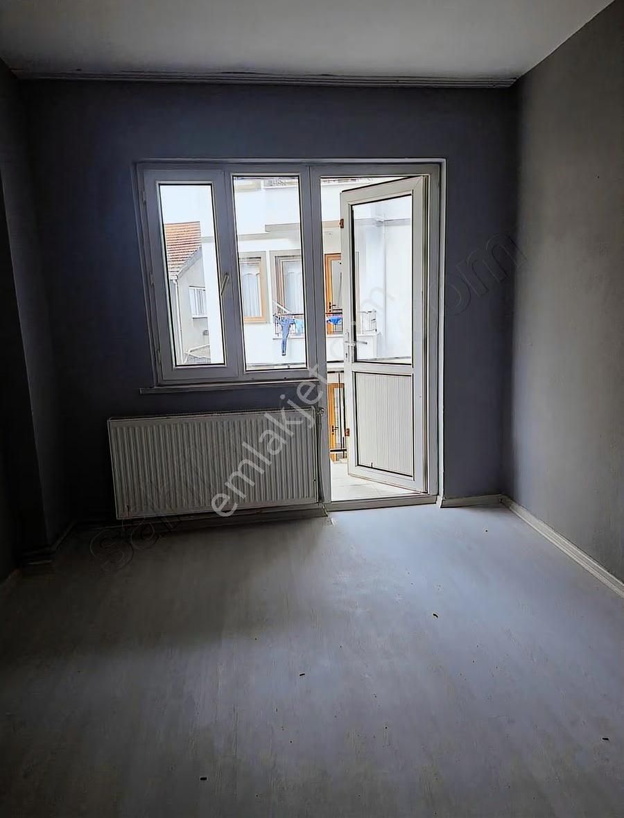 İstiklal Mahallesinde Temiz 2+1 Satılık Daire - Görsel 29