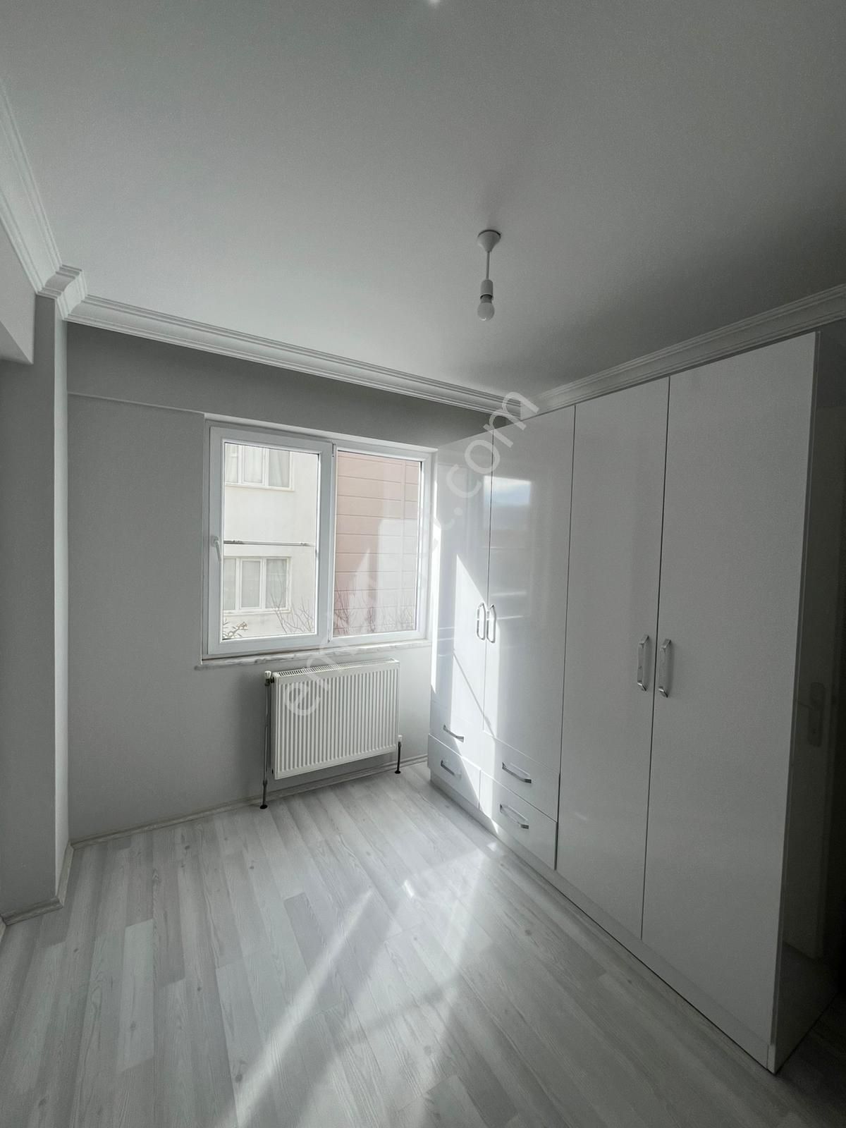 Zafer Mahallesin De 2+1 Doğalgazlı Ve Ebeveyn Banyolu Kiralık Daire ! ! ! - Görsel 11