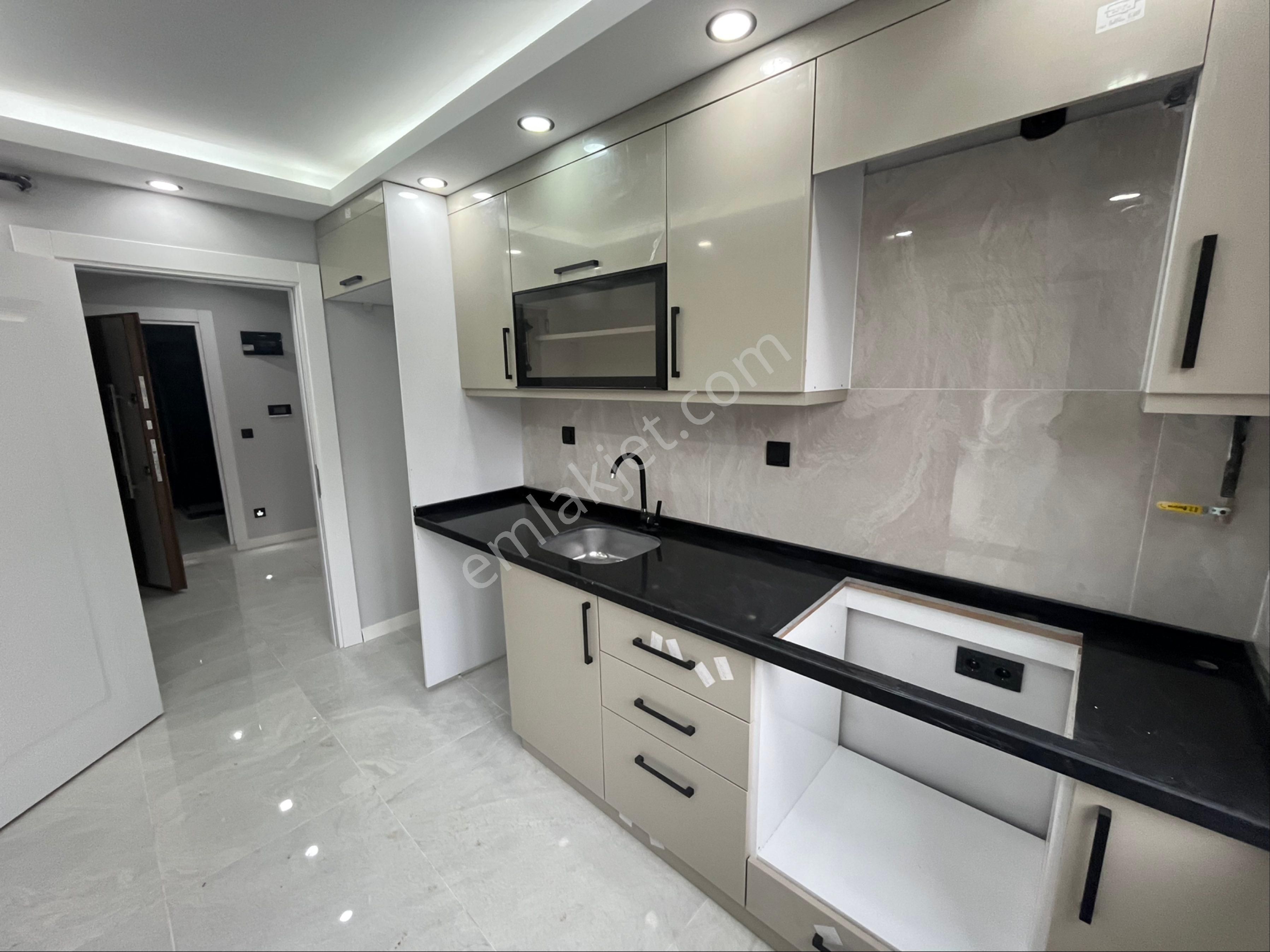 Satılık Süperlüx Faire 3.kat Asansörlü Darıca Abdiipekçi Mah - Görsel 8