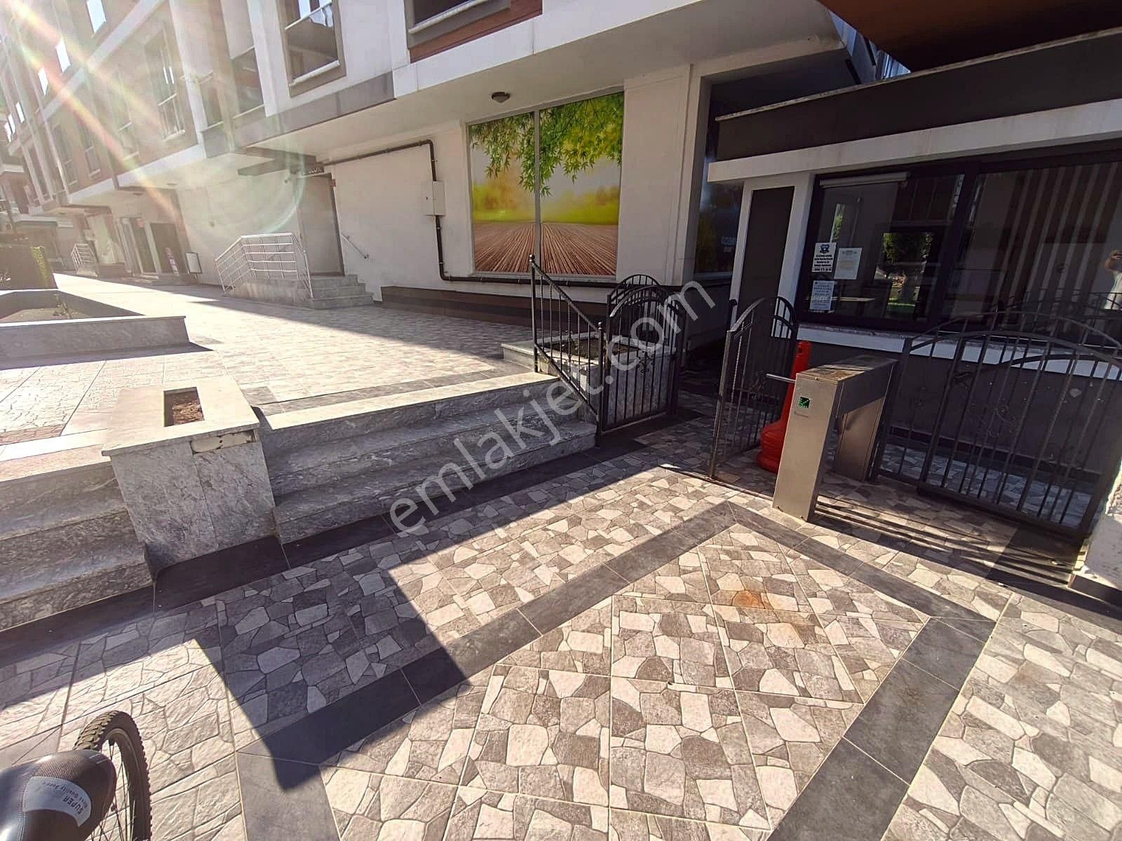 🛑🛑aktif'ten Akçay'da Satılık Yüzme Havuzlu Otoparklı, Güvenlikli Harika 2+1 Daire - Görsel 34