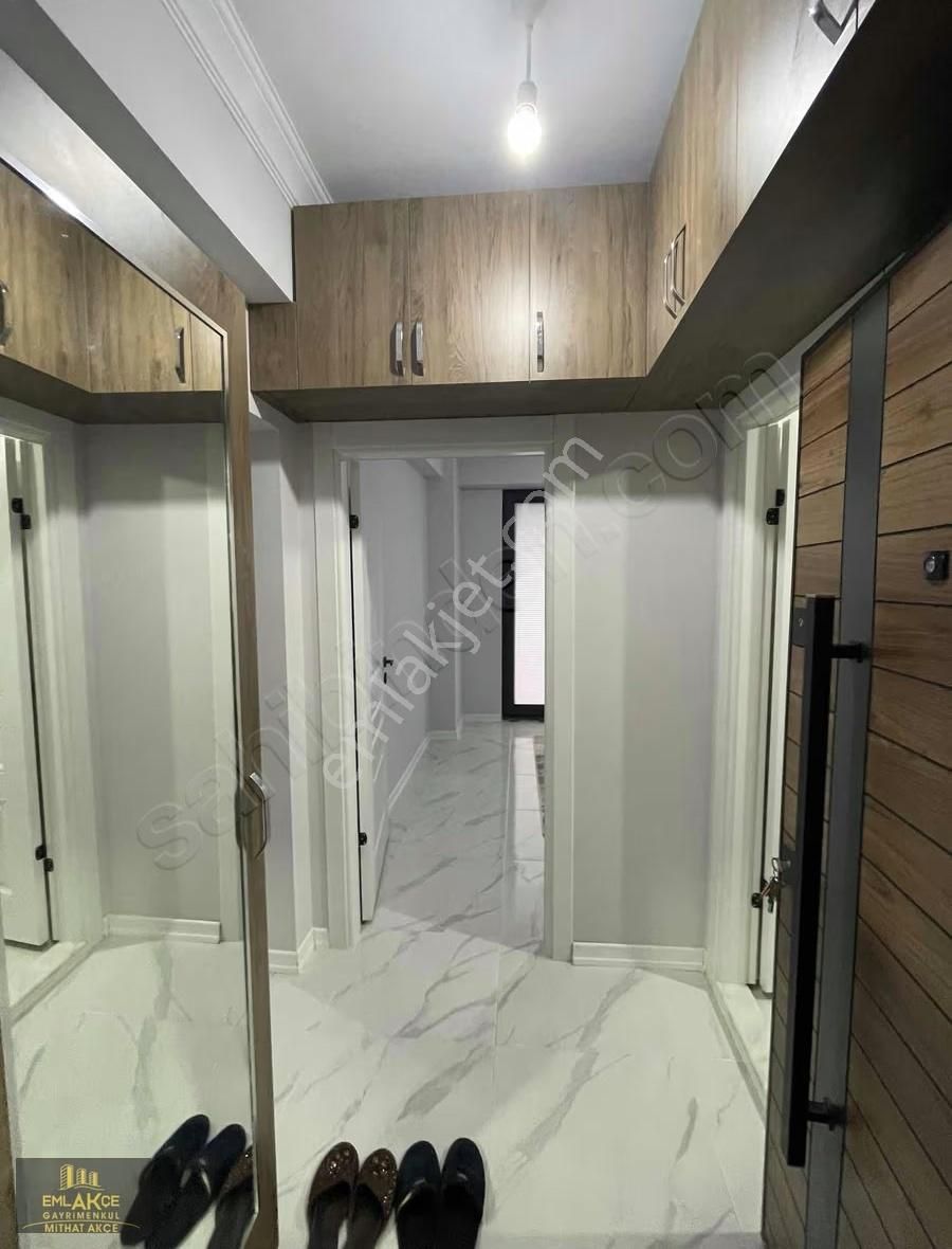 Emlakçe G Y M'den Fatih Mah Merkezde Kiralık 1+1 Lüx Daire - Görsel 2