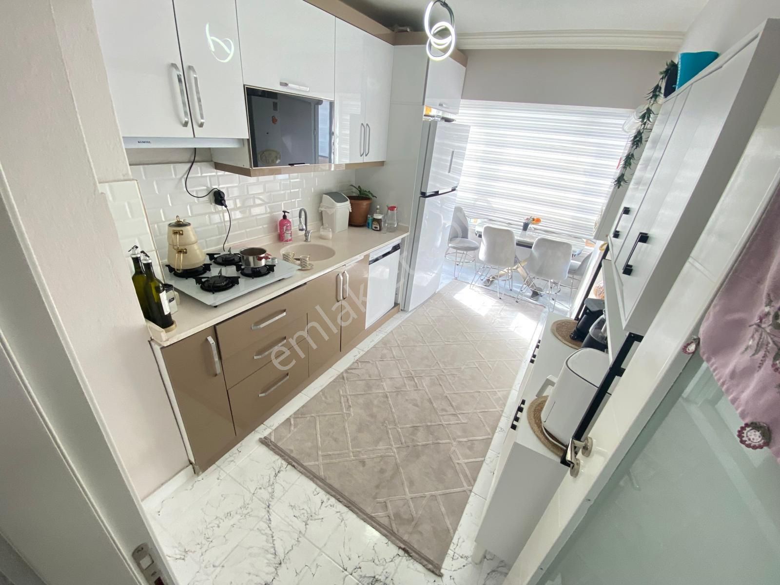 Mç Emlak'tan Selçuklu Mahallesin'de 3+1 Satılık Daire