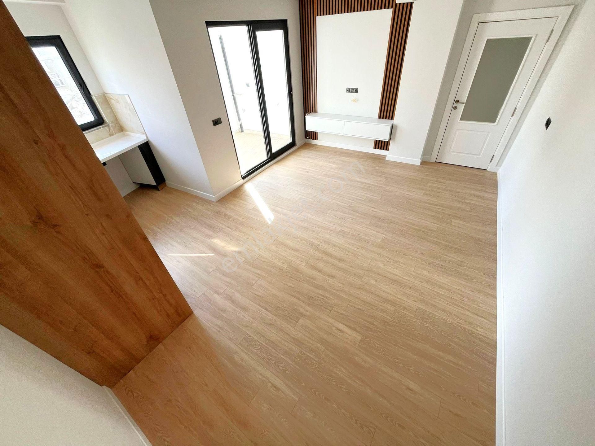 Edremit Zeytinli'de Aygül'den Sıfır Müstakil Tadında Açık Mutfaklı Geniş Balkonlu 2+1 Satılık Daire - Görsel 5