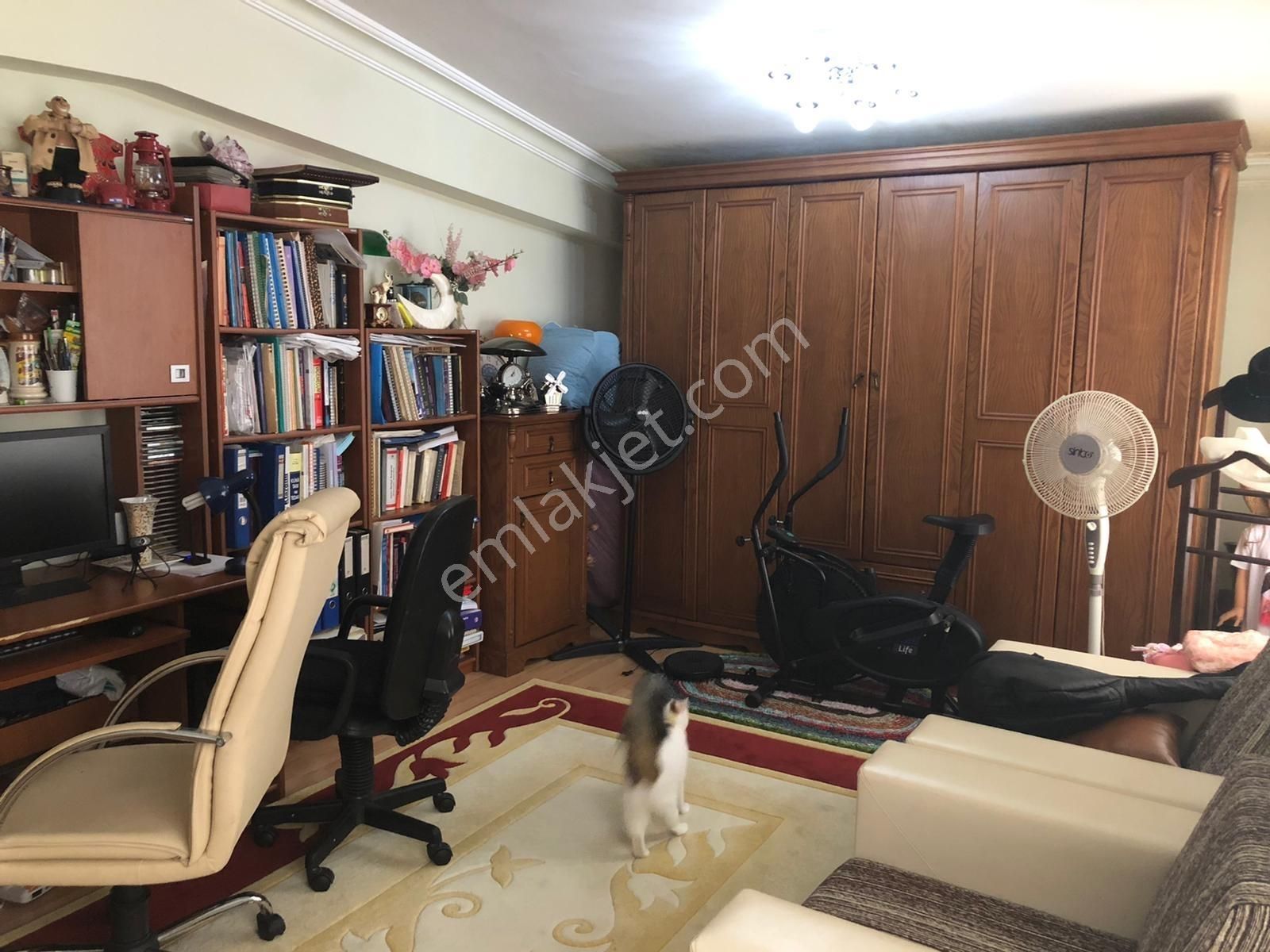 Emaks'tan/birlik'te/iyi Konumda/ön Cephe/bakımlı/5+1/teras - Görsel 13