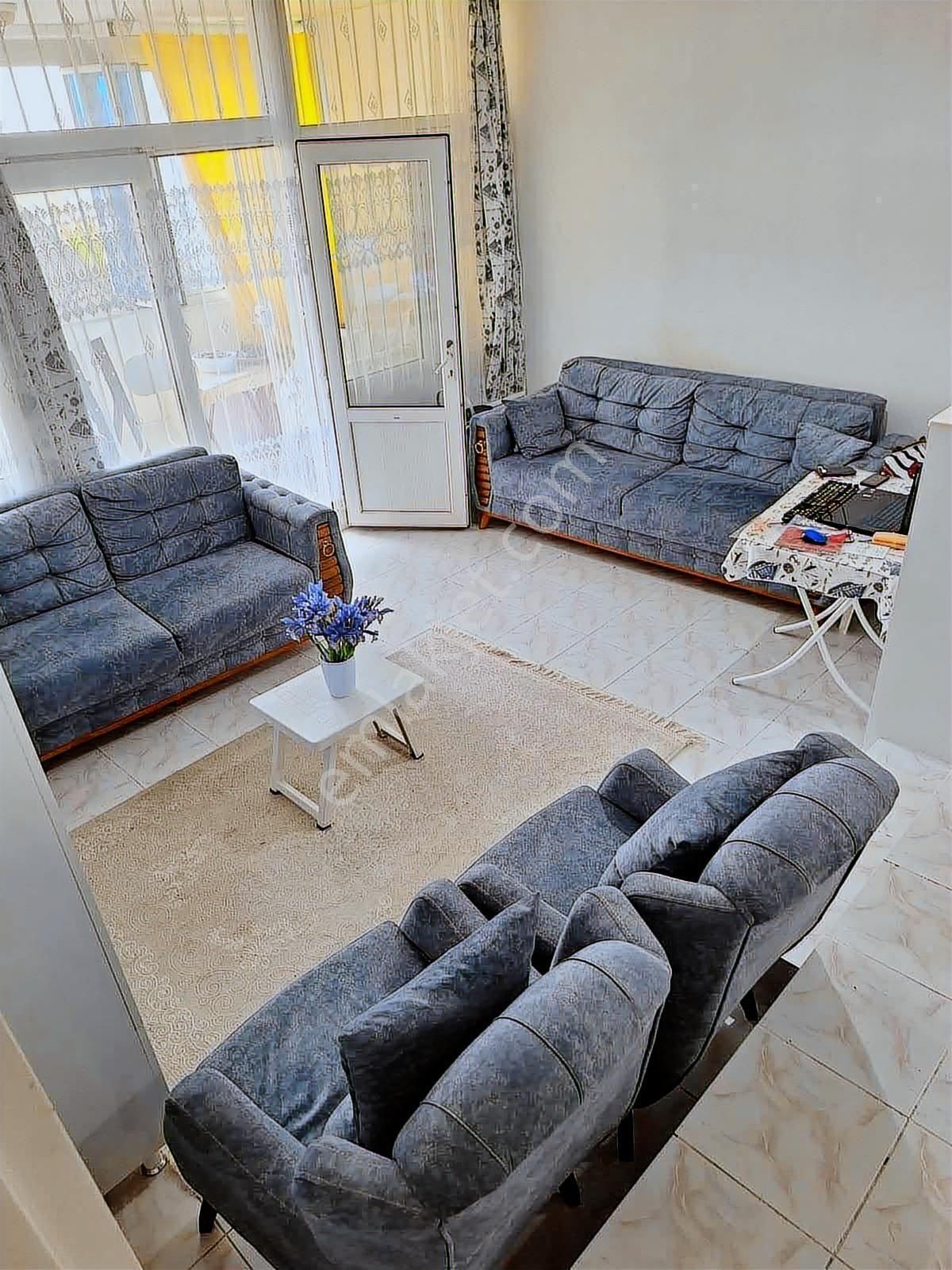 Kuşadası Özboğaziçi Sitesinde 4+1 Tripleks Deniz Manzaralı - Görsel 16