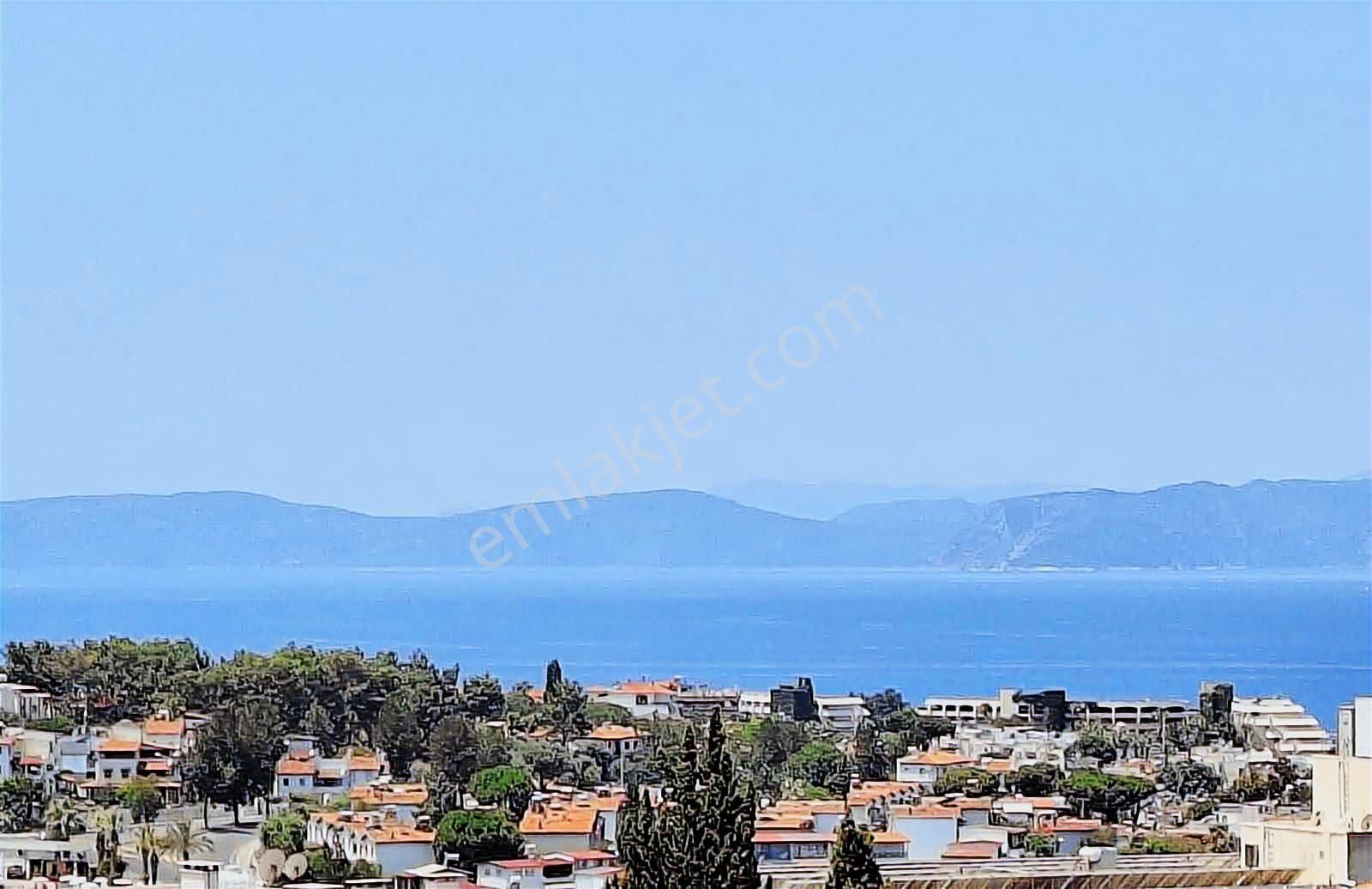 Kuşadası Özboğaziçi Sitesinde 4+1 Tripleks Deniz Manzaralı - Görsel 10