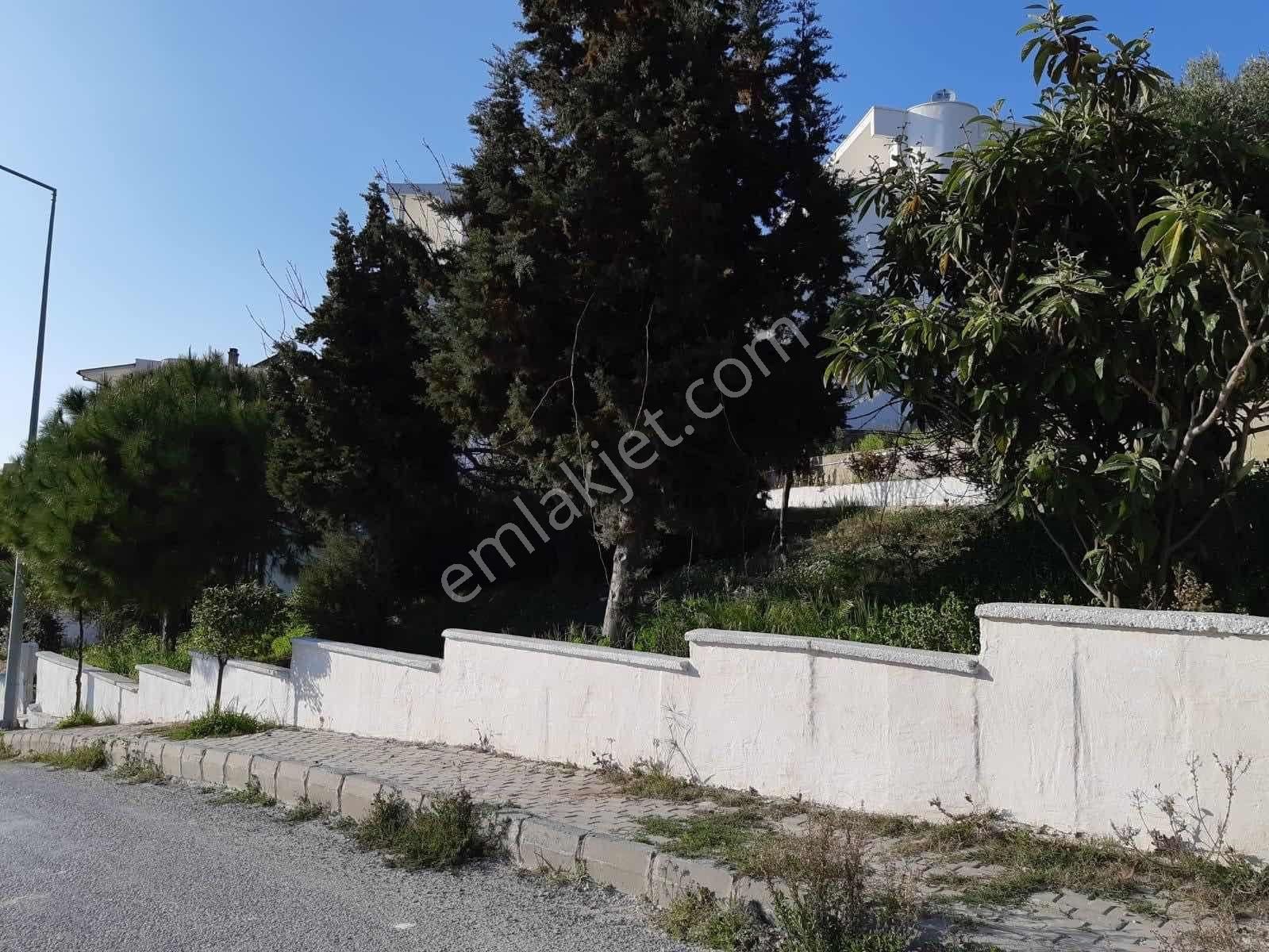 Kuşadası Özboğaziçi Sitesinde 4+1 Tripleks Deniz Manzaralı - Görsel 30