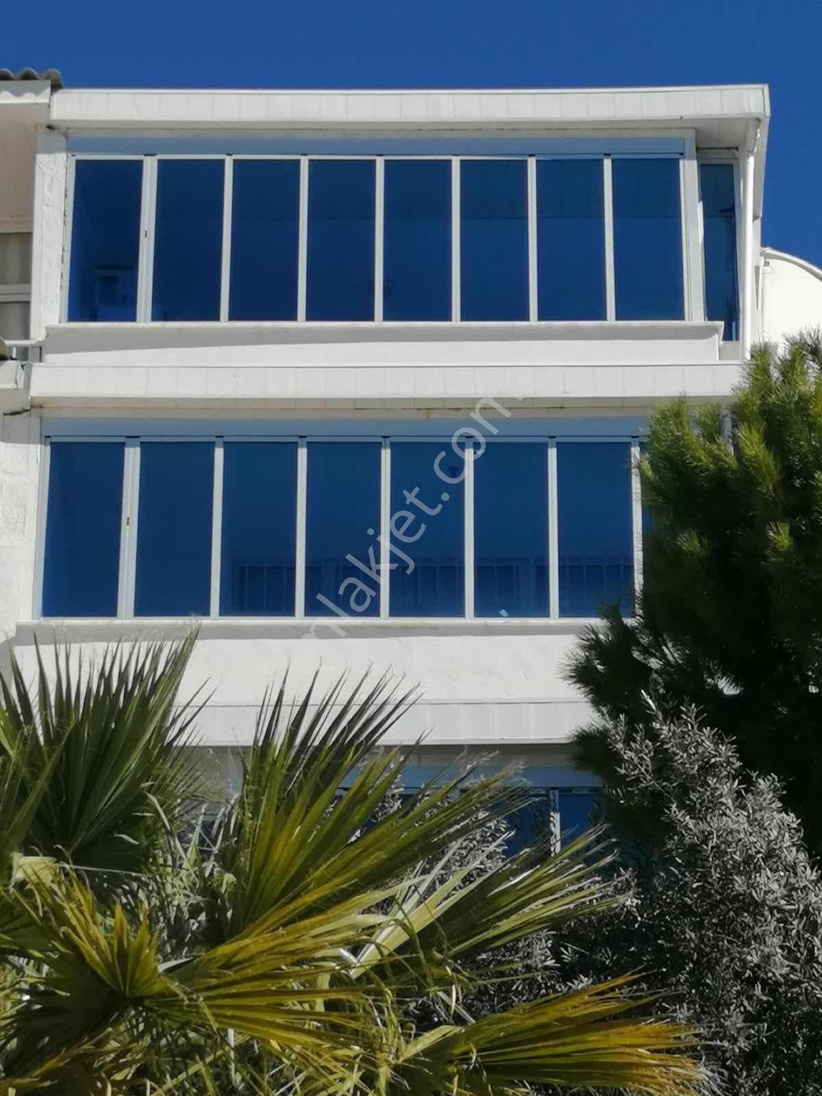 Kuşadası Özboğaziçi Sitesinde 4+1 Tripleks Deniz Manzaralı - Görsel 32